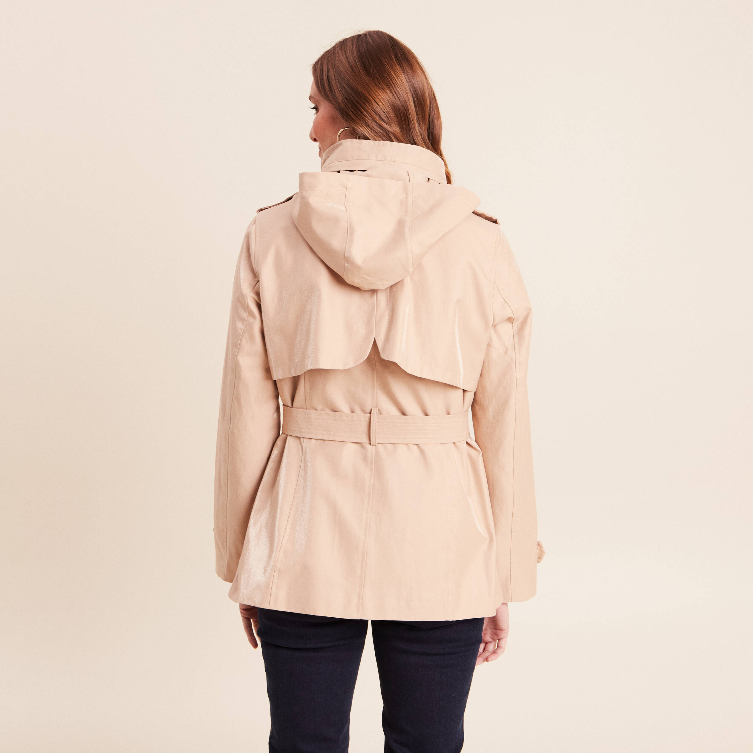 Parka droite ceintur&eacute;e beige femme