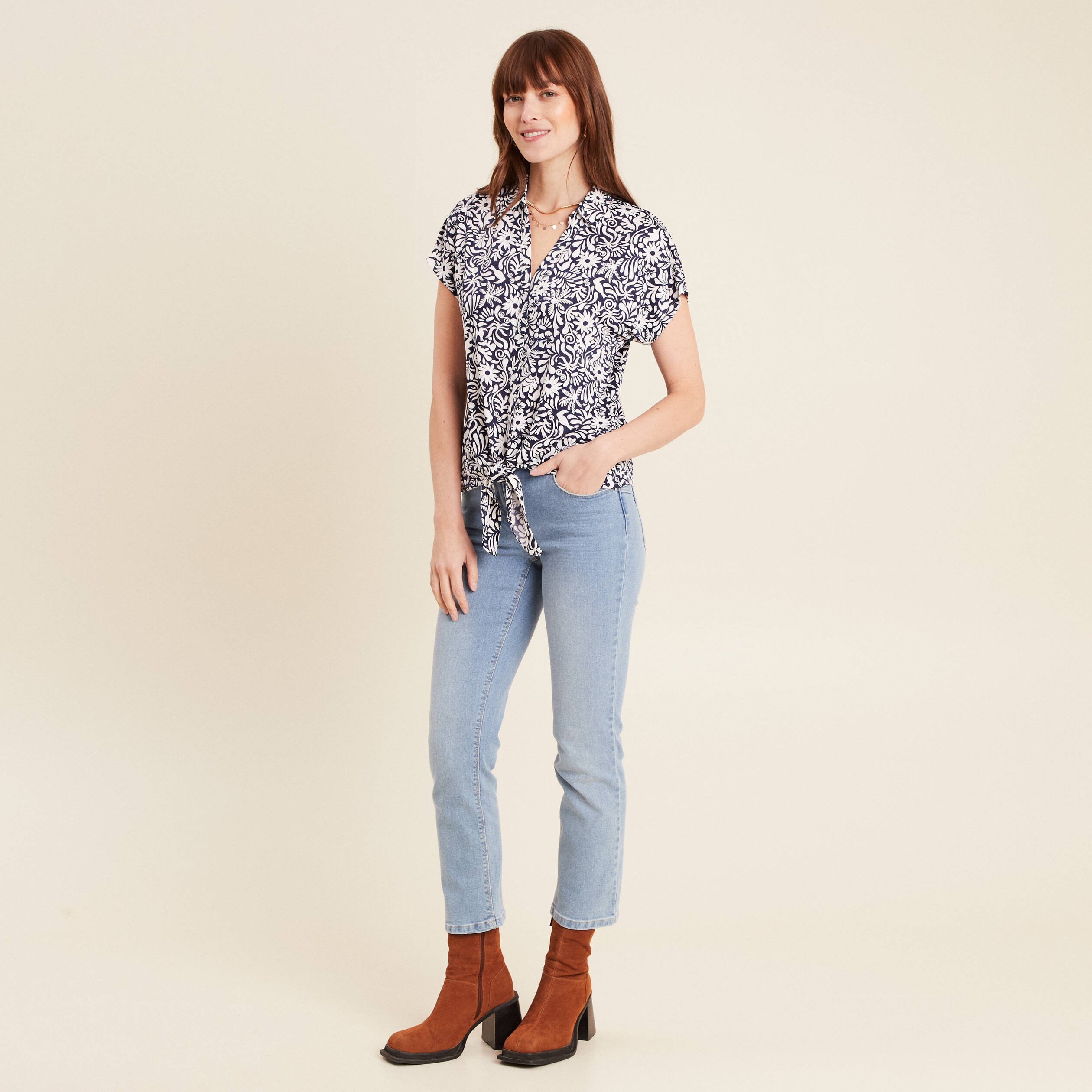 blouse manches courtes nouee bleu femme Blouse manches courtes nouée bleu femme