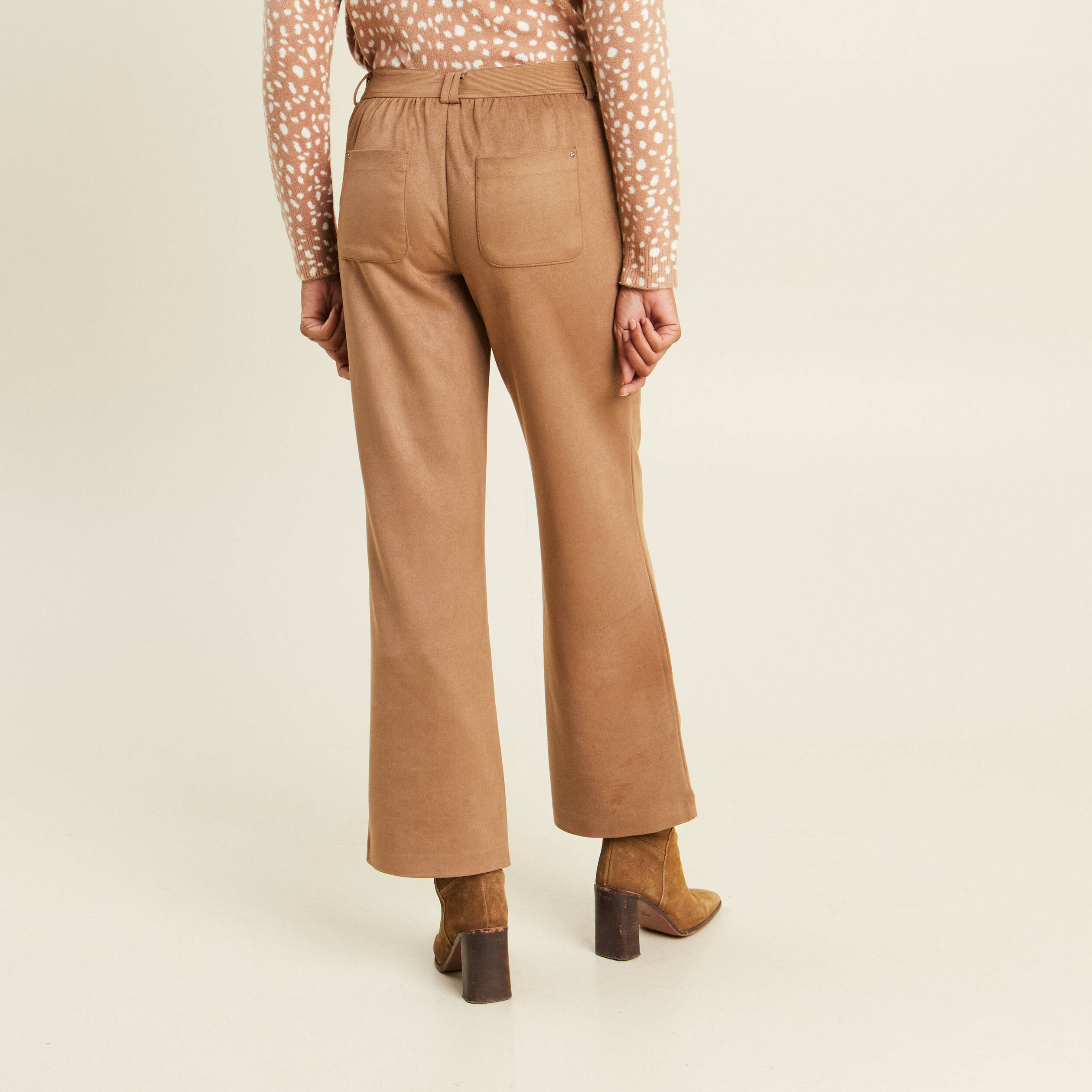 Pantalon aspect daim marron femme