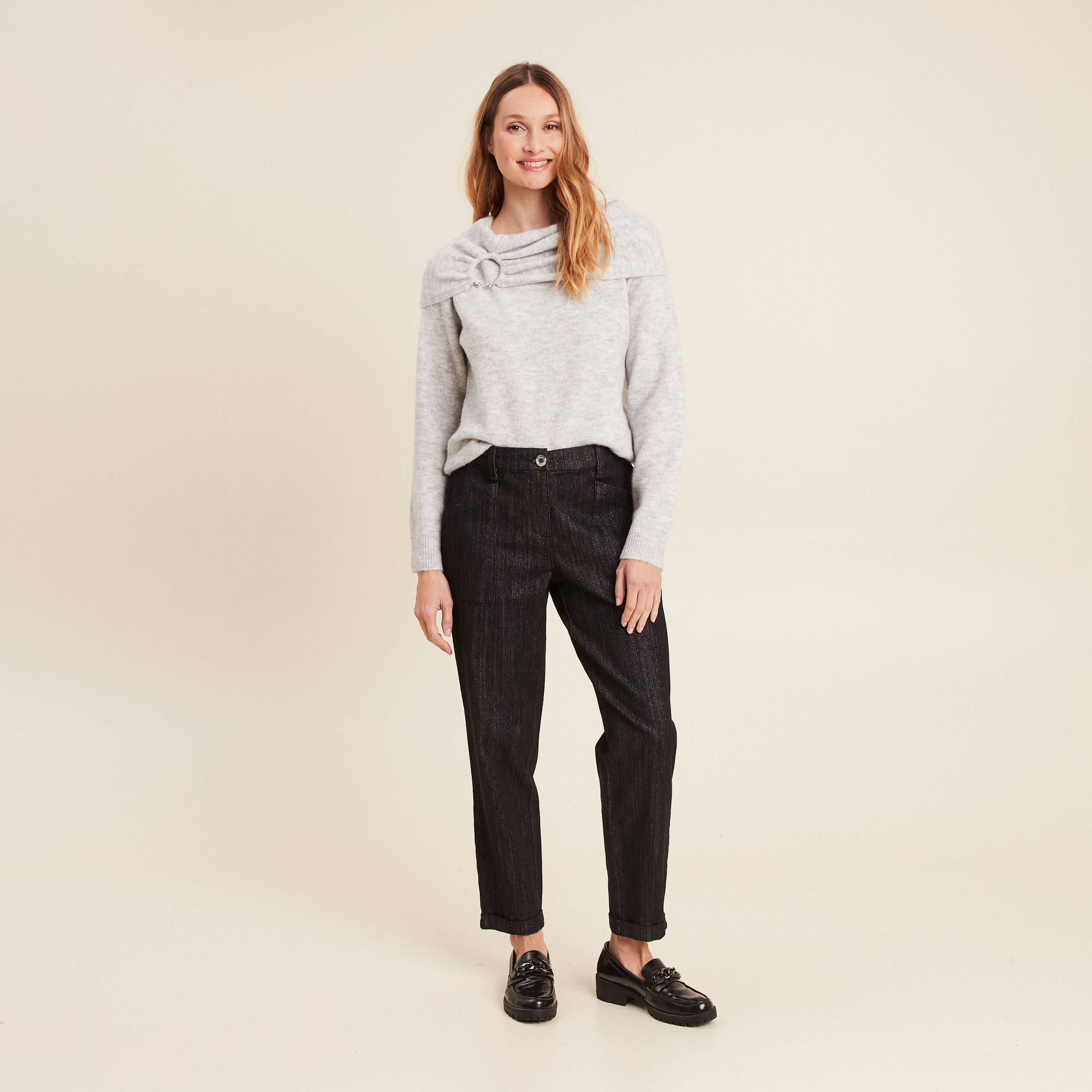Jean carotte taille basculée noir femme