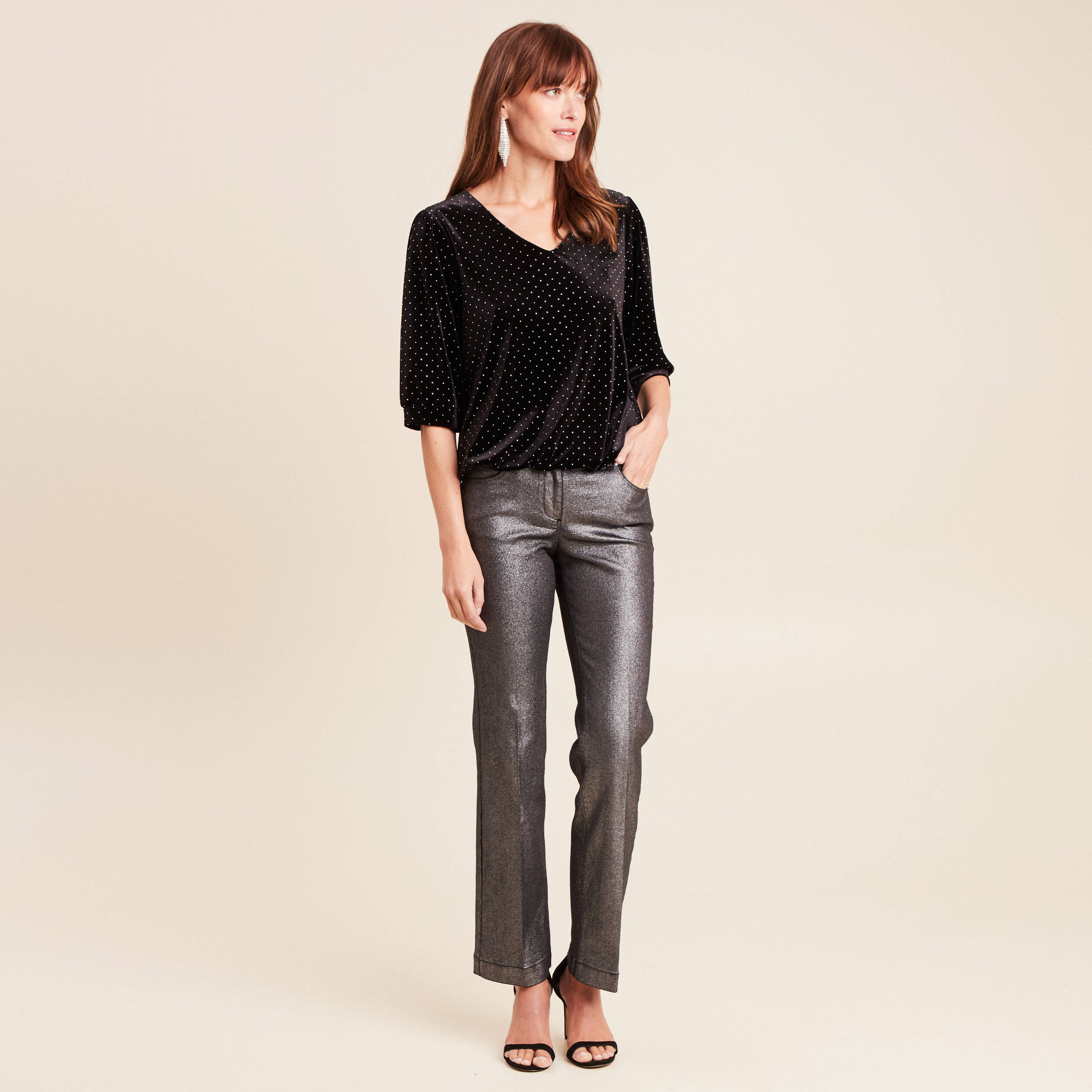 T-shirt velours col v manches 3/4 strass noir femme