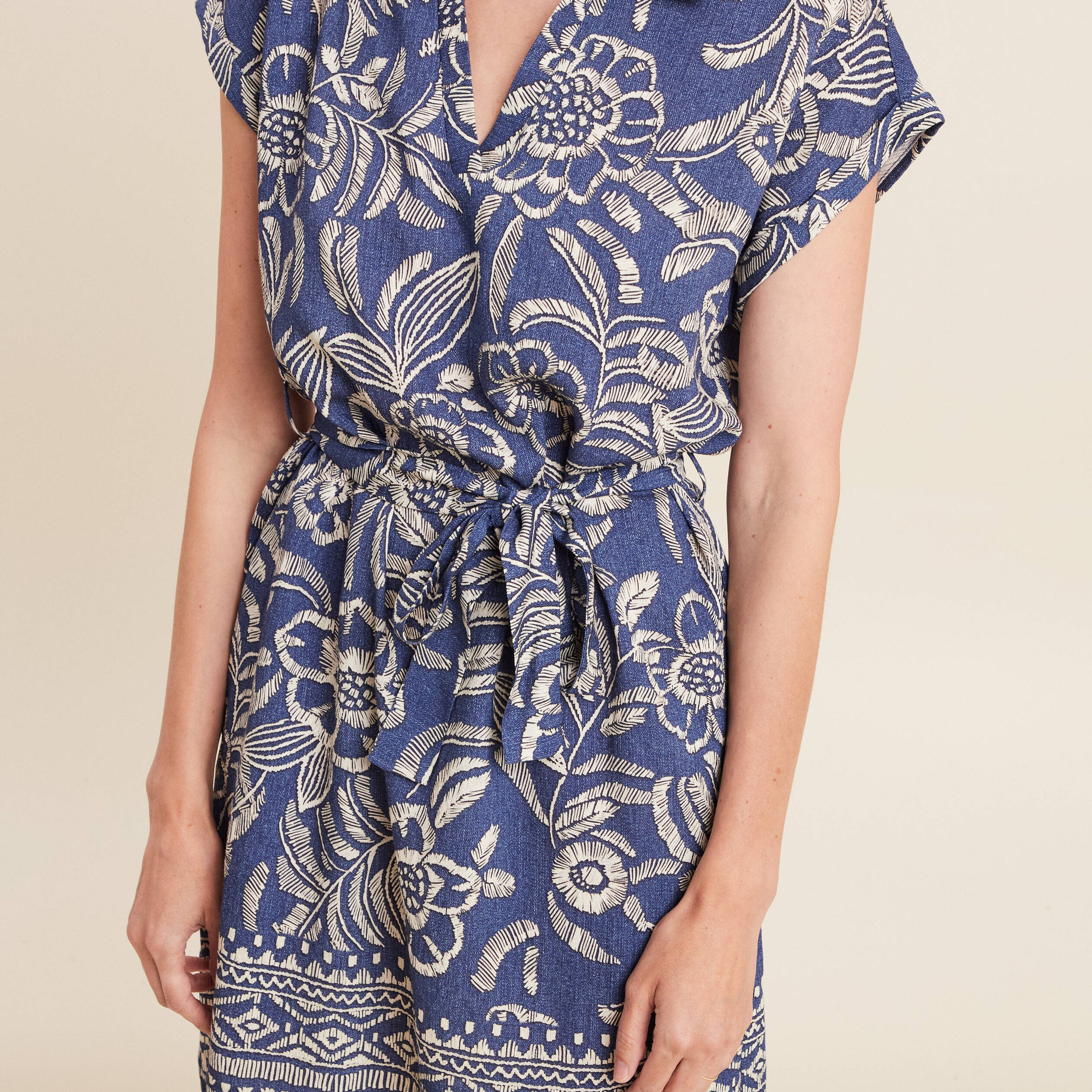 robe droite courte manches courtes bleu femme Robe droite courte manches courtes bleu femme