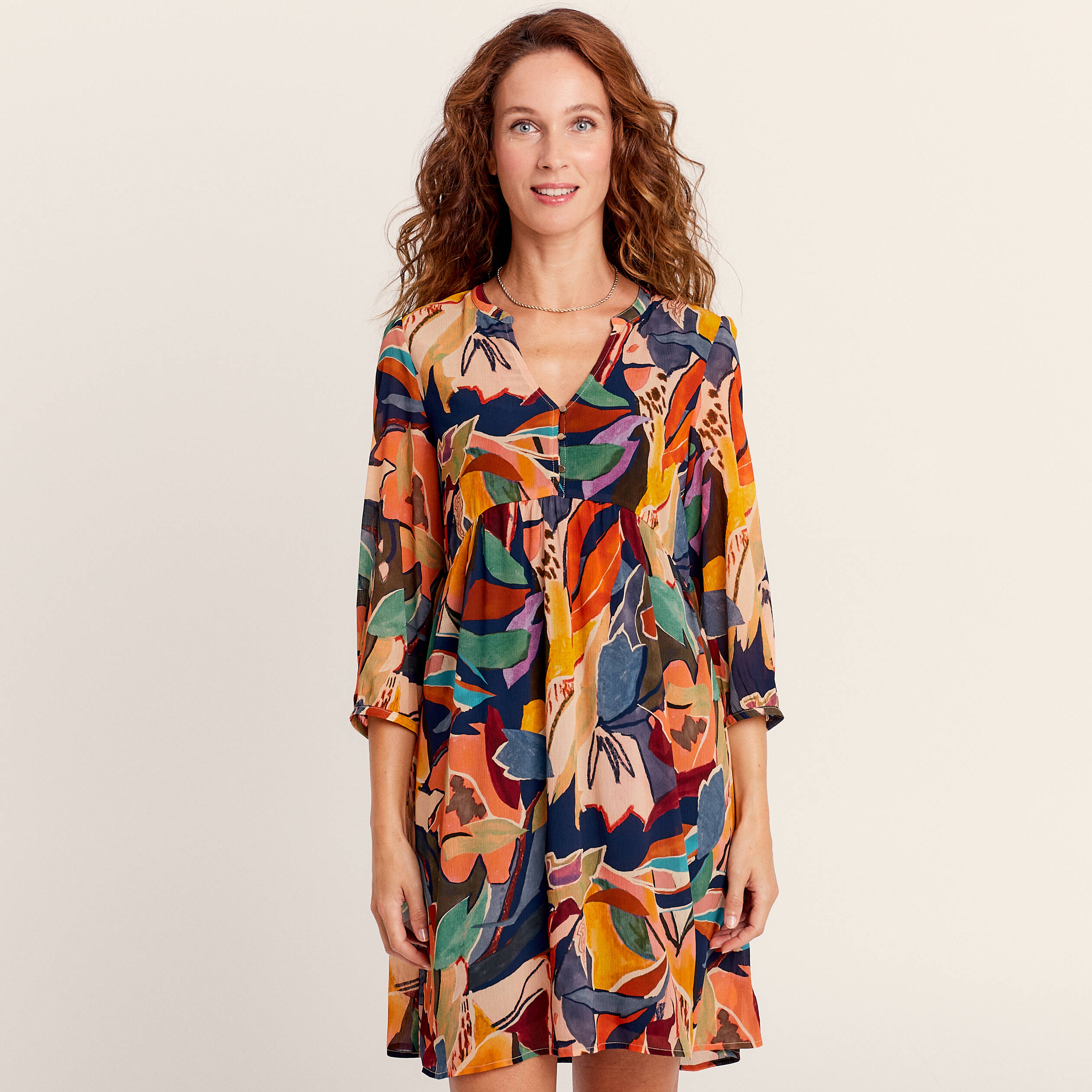 Robe évasée col tunisien beige femme