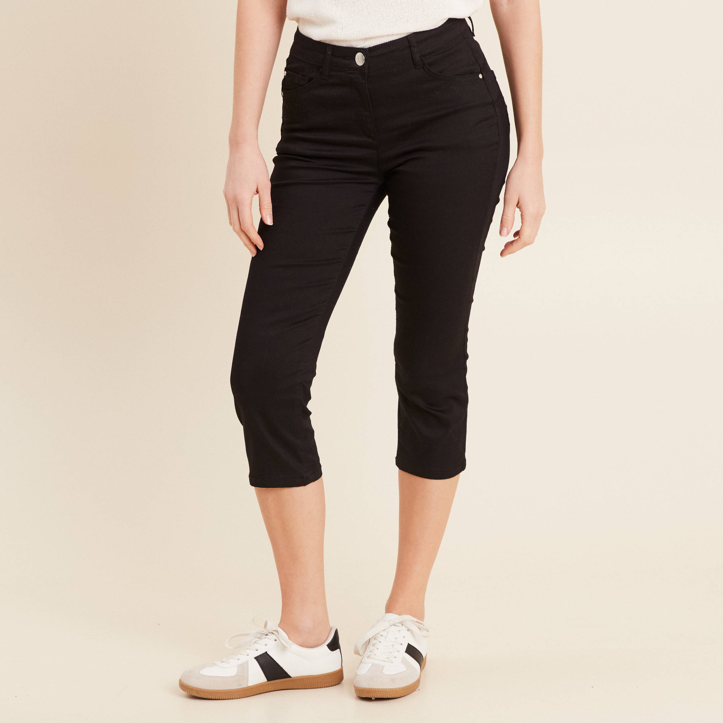 pantacourt droit taille standard noir femme Pantacourt droit taille standard noir femme