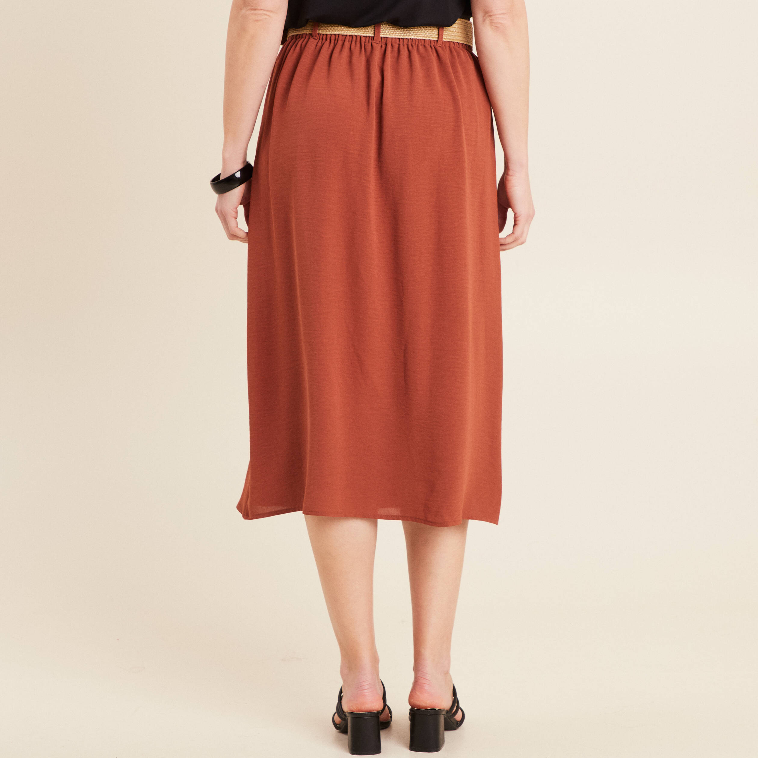 Jupe longue évasée ceinturée marron foncé femme