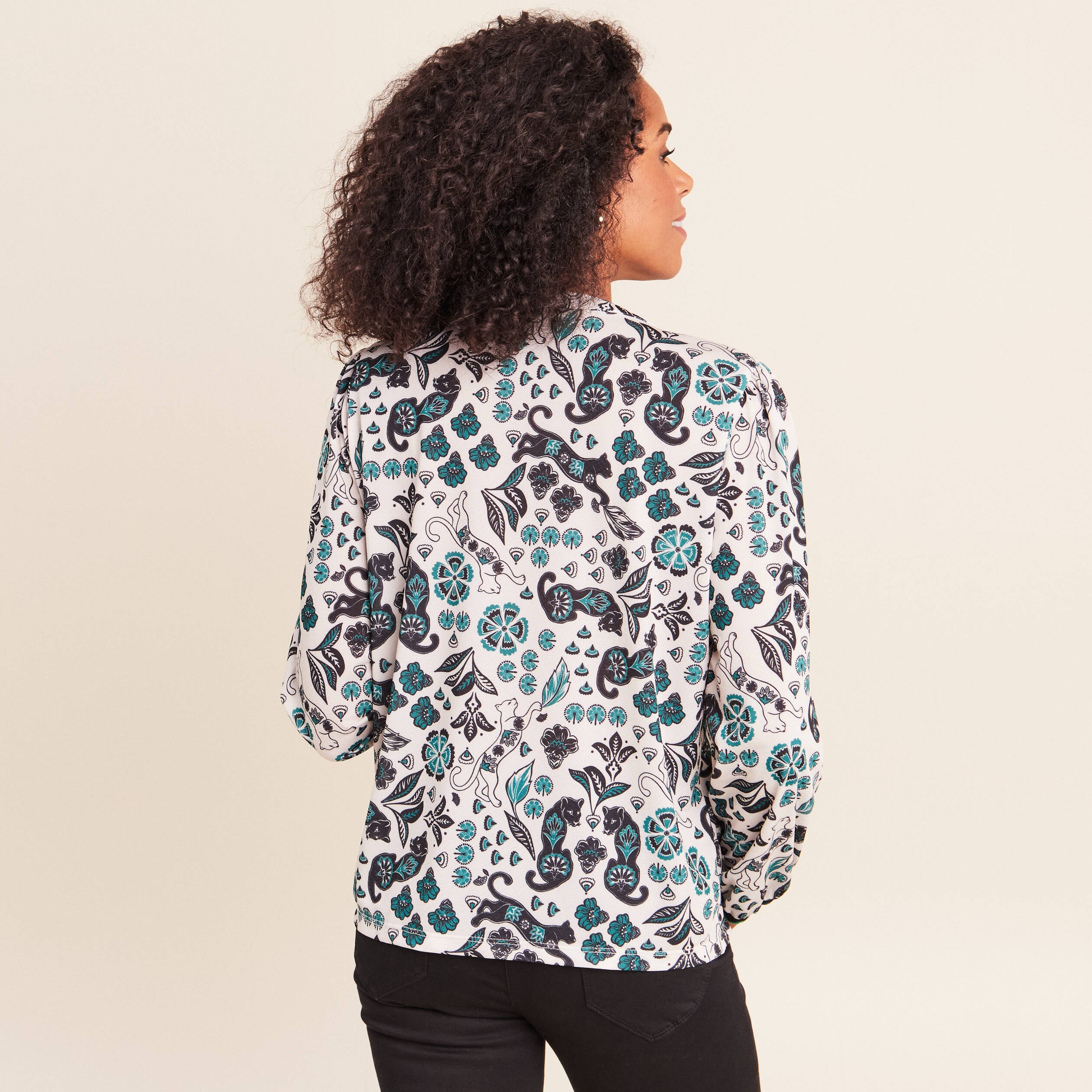 Blouse col tunisien manches longues blanc femme