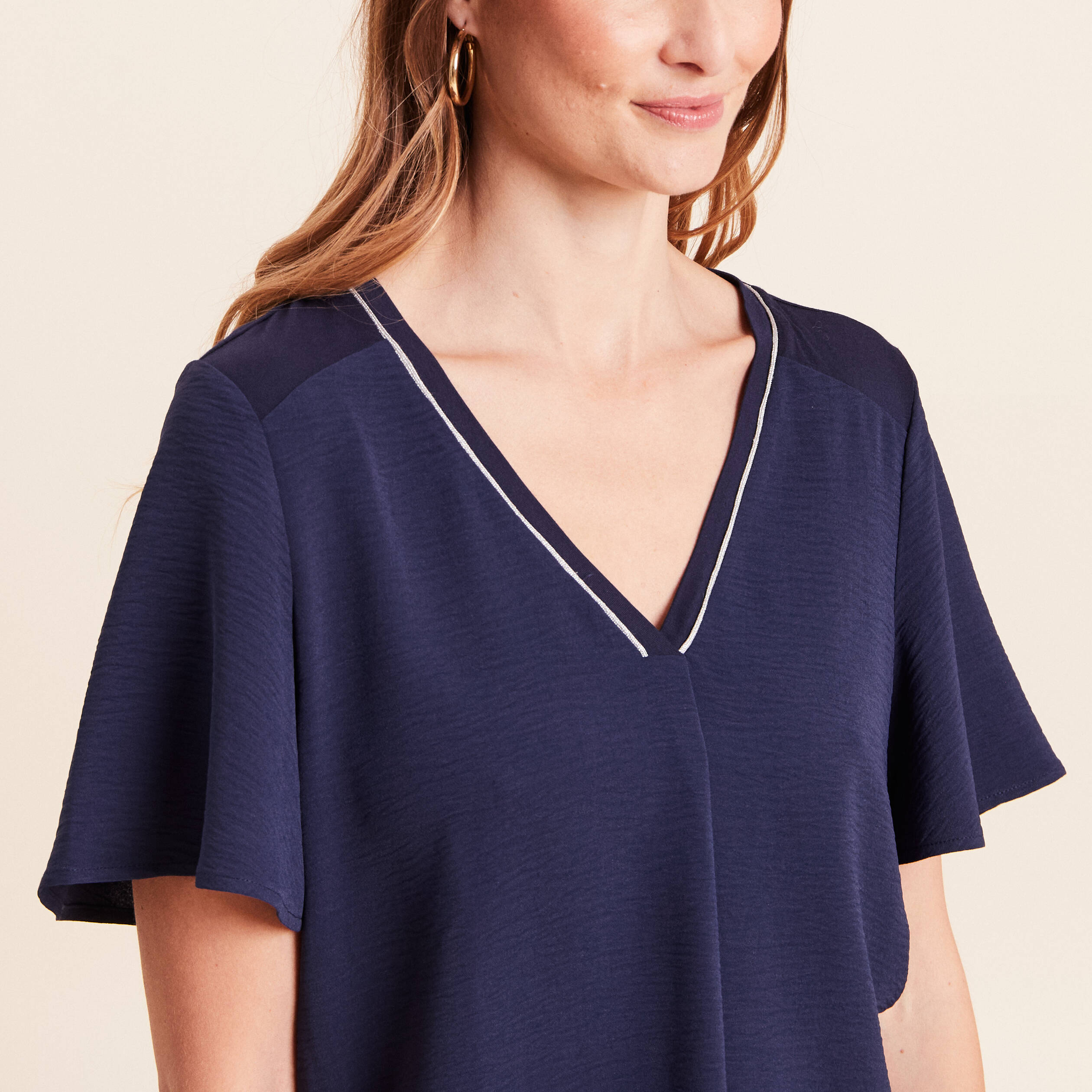 T-shirt bi-mati&egrave;re manches courtes bleu marine femme