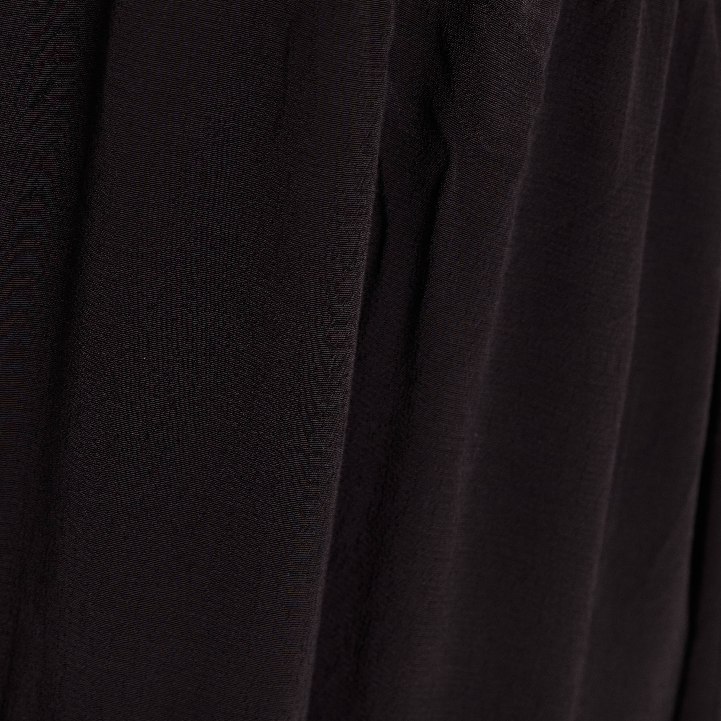 Robe longue &eacute;vas&eacute;e sans manches noir femme