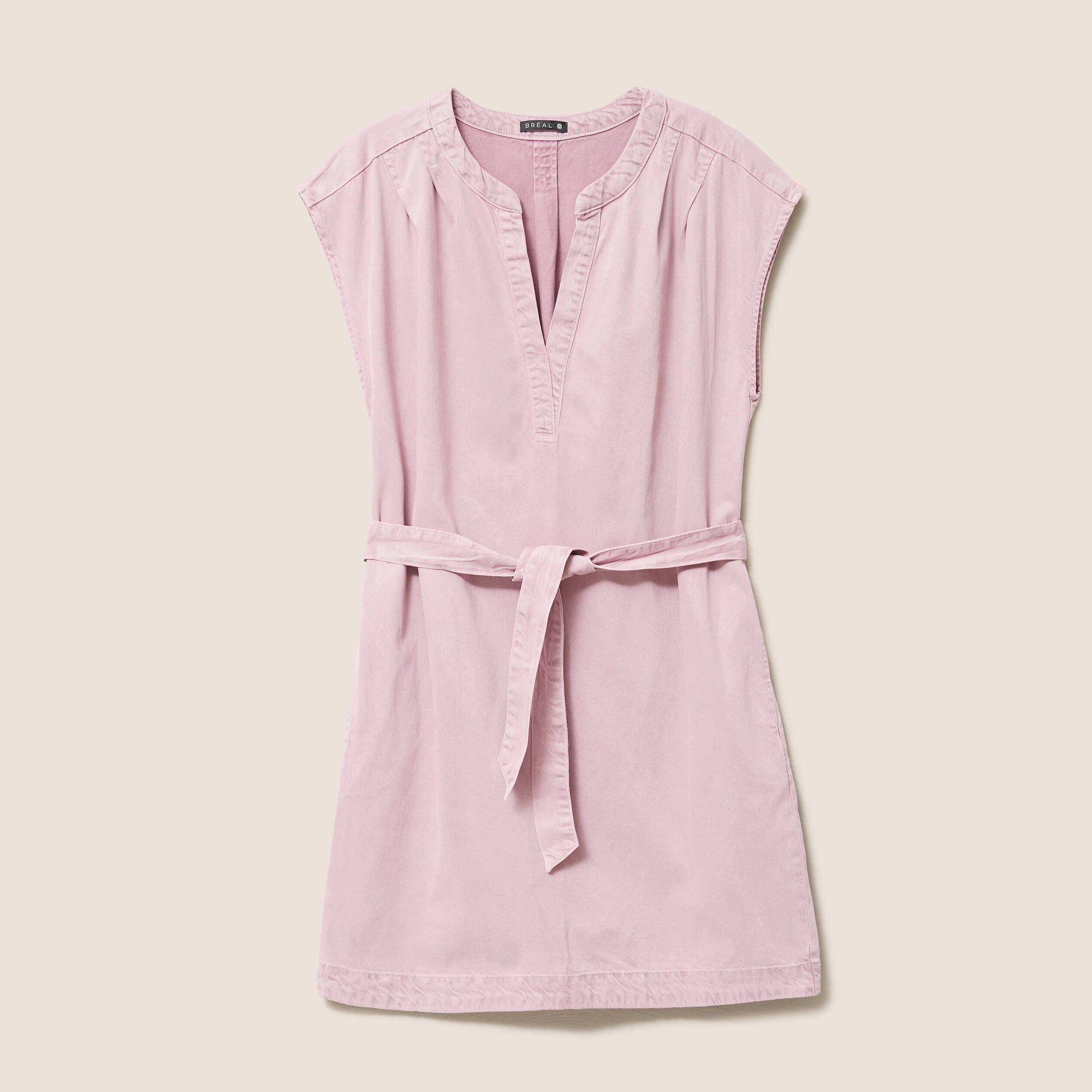 Robe courte ceintur&eacute;e col tunisien rose femme