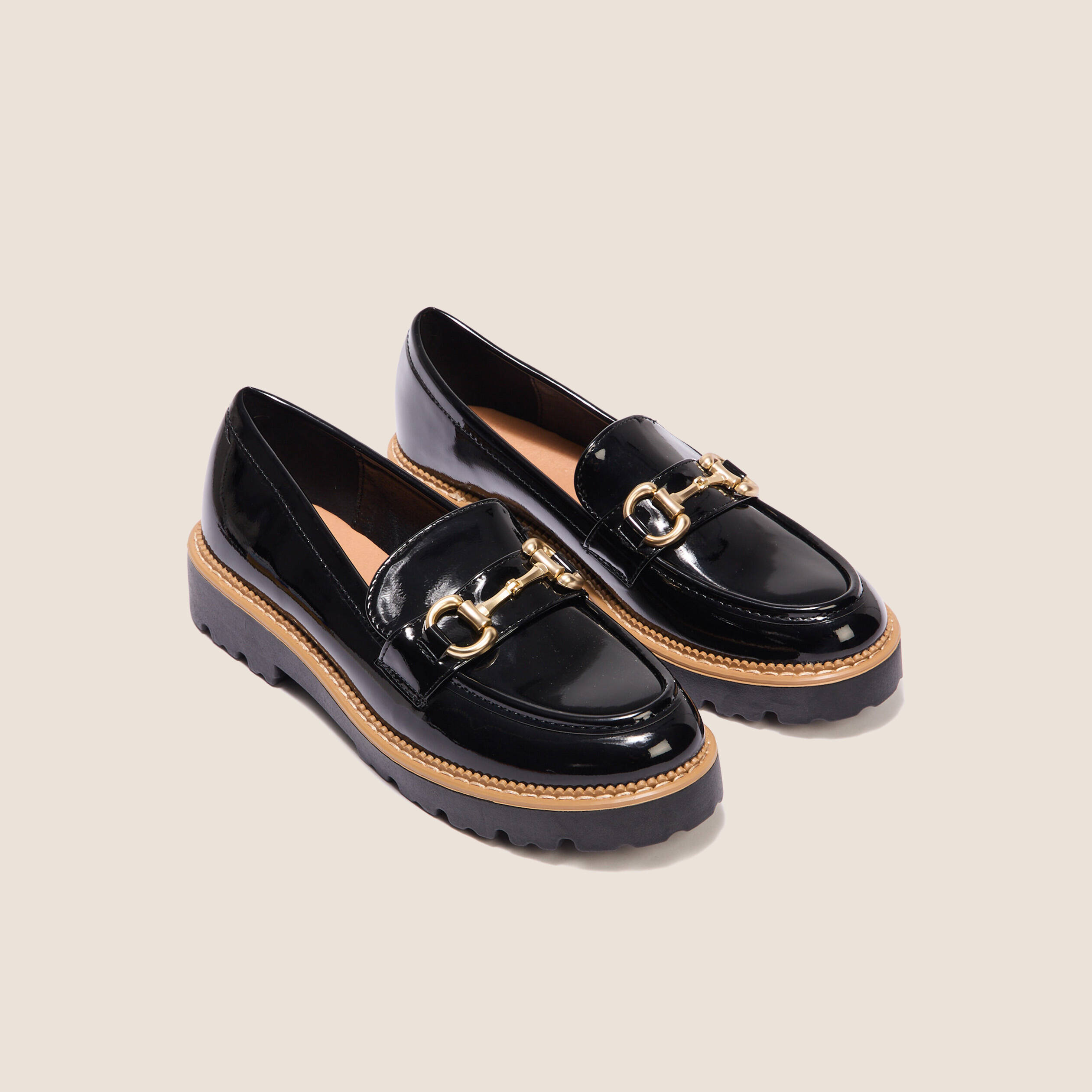 Mocassins vernis noir femme