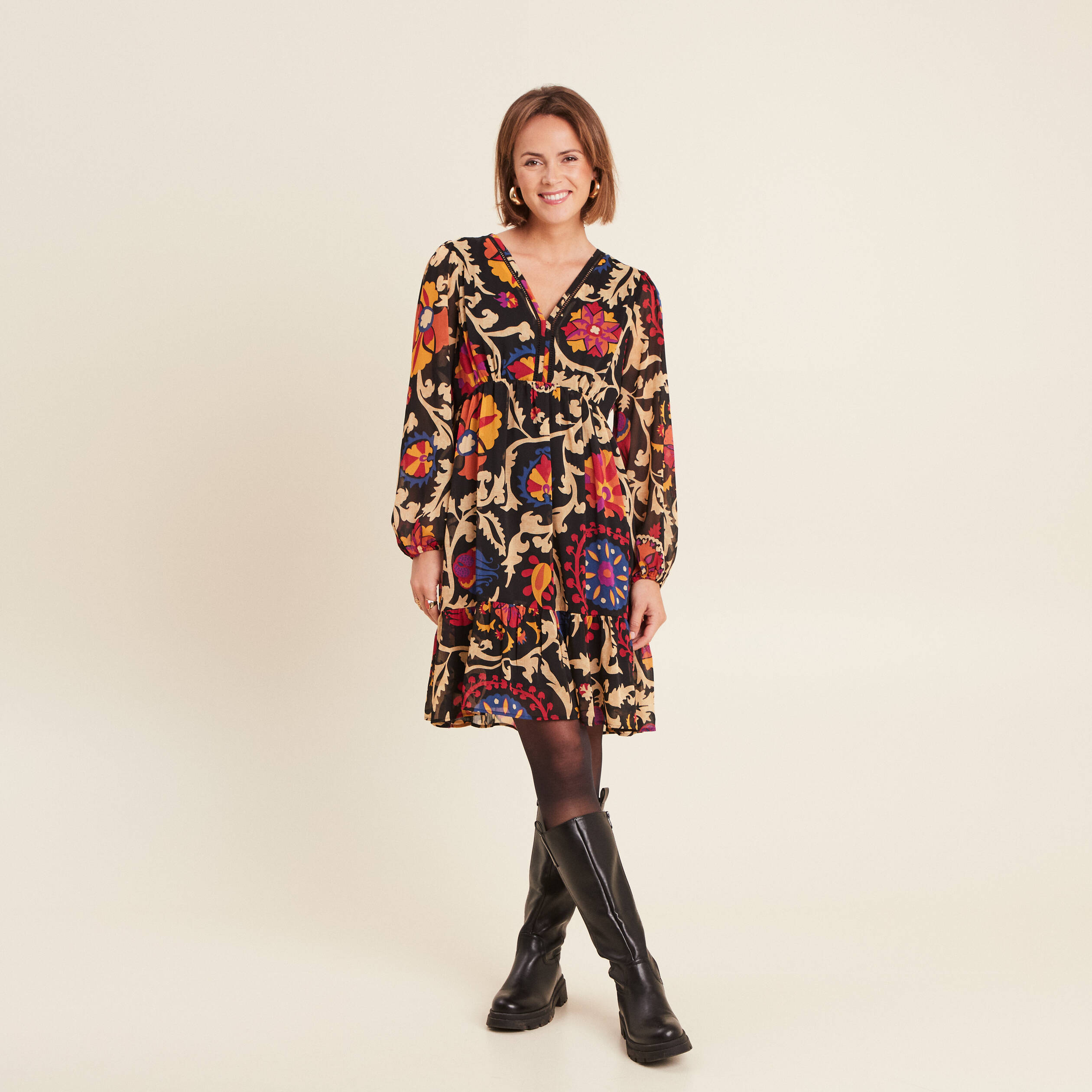 Robe évasée manches longues noir femme