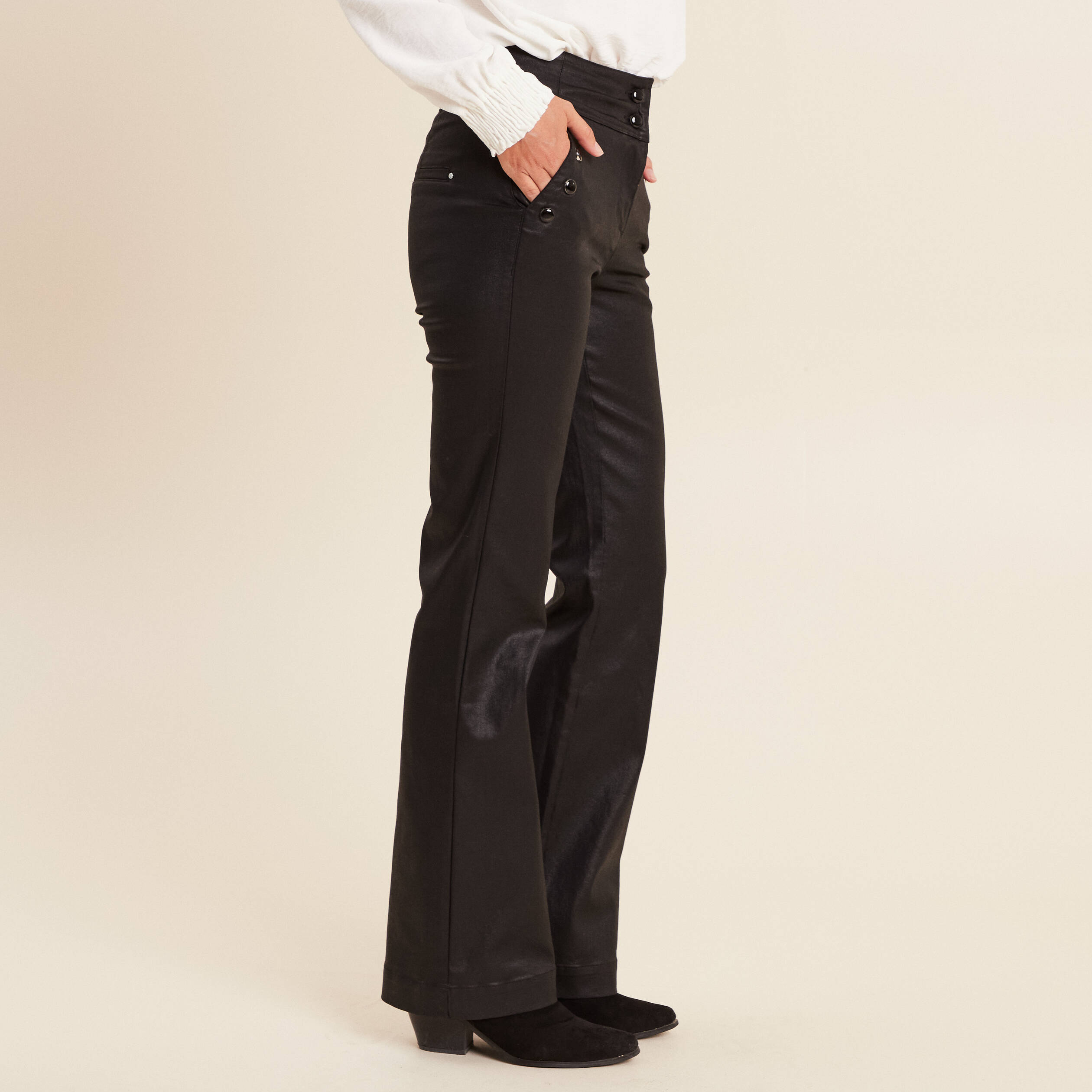 Pantalon bootcut enduit taille haute noir femme