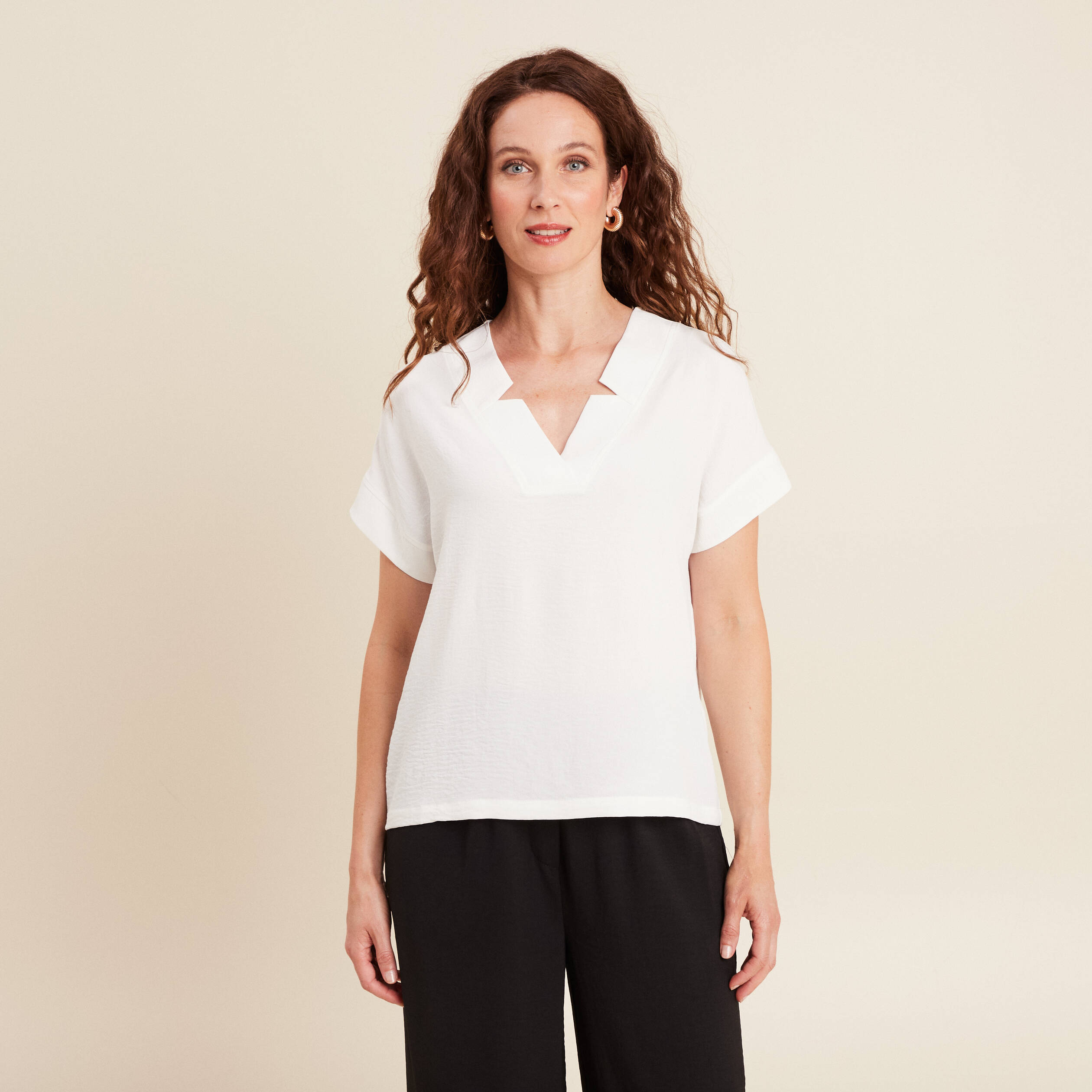 Blouse fluide manches courtes ecru femme