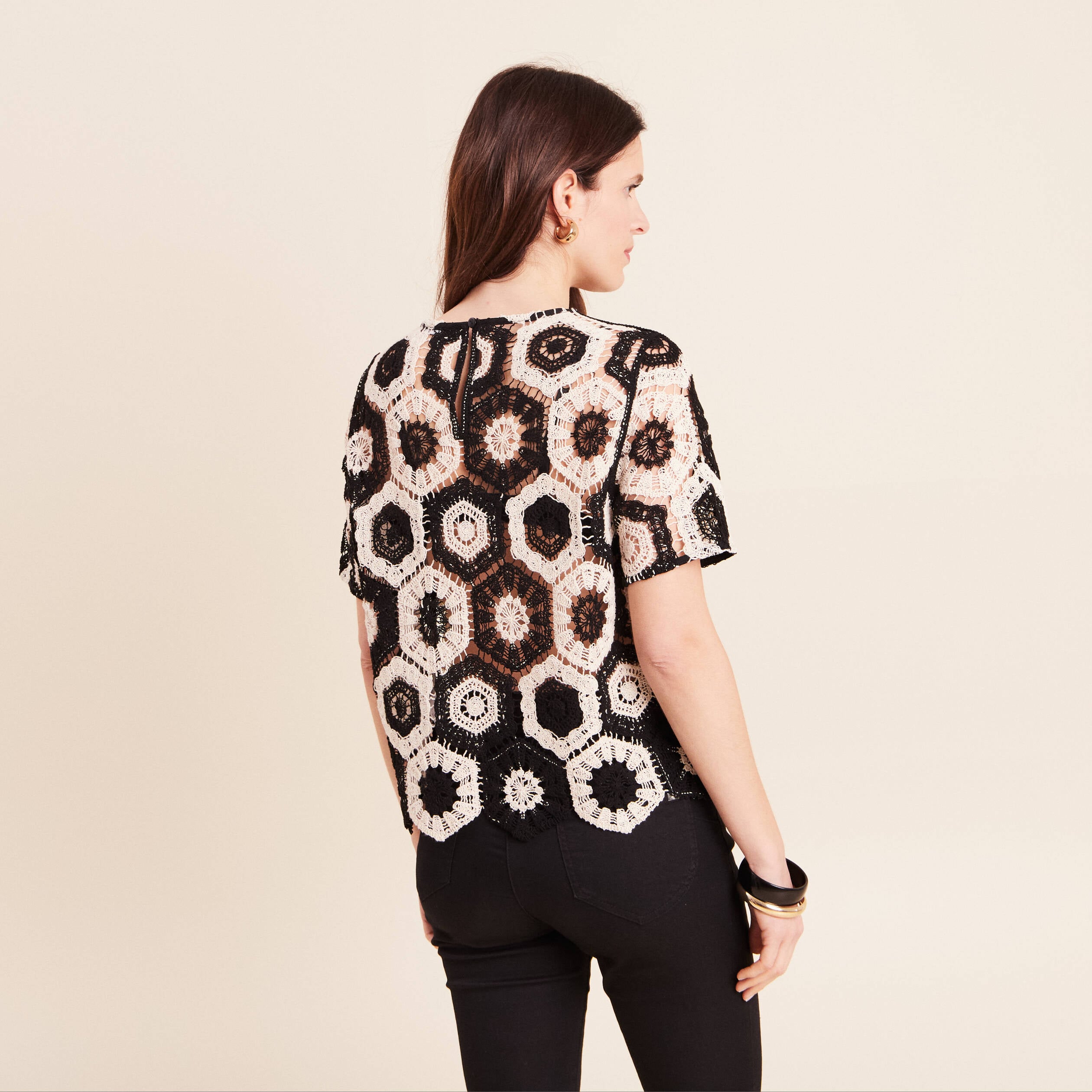 Blouse col rond manches courtes dentelle ecru femme