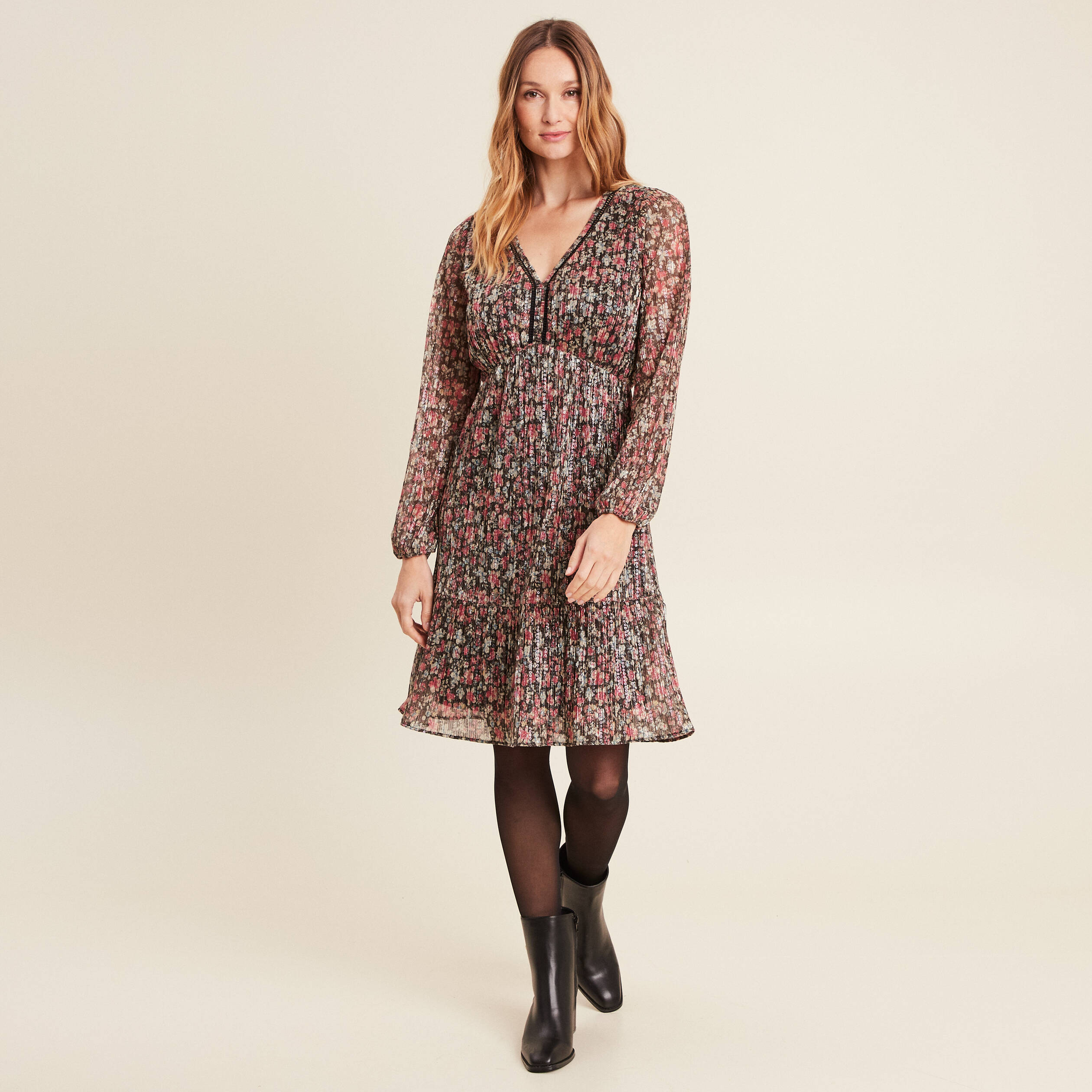 Robe fleurie à sequins évasée rose framboise femme