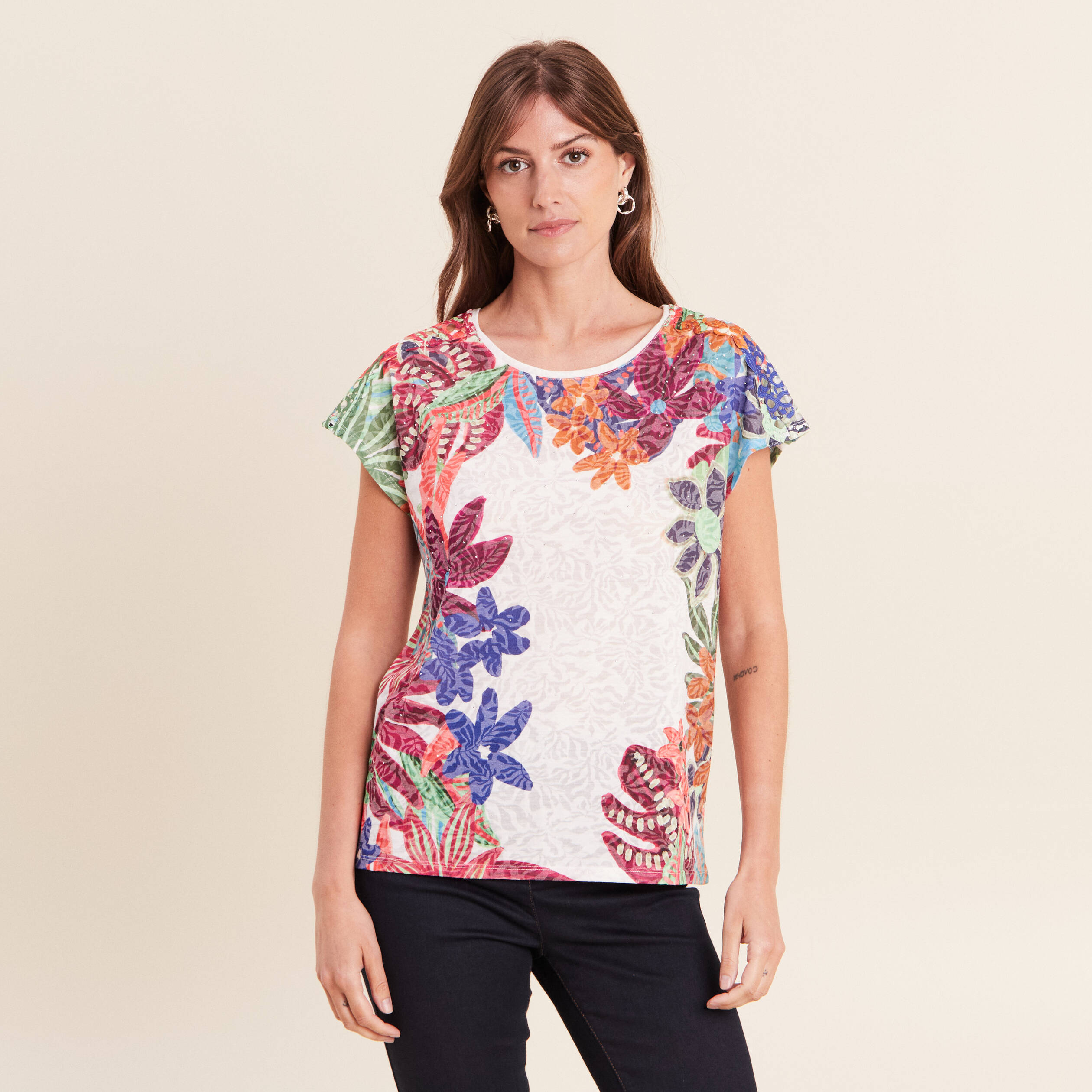 T-shirt droit col rond manches courtes ecru femme