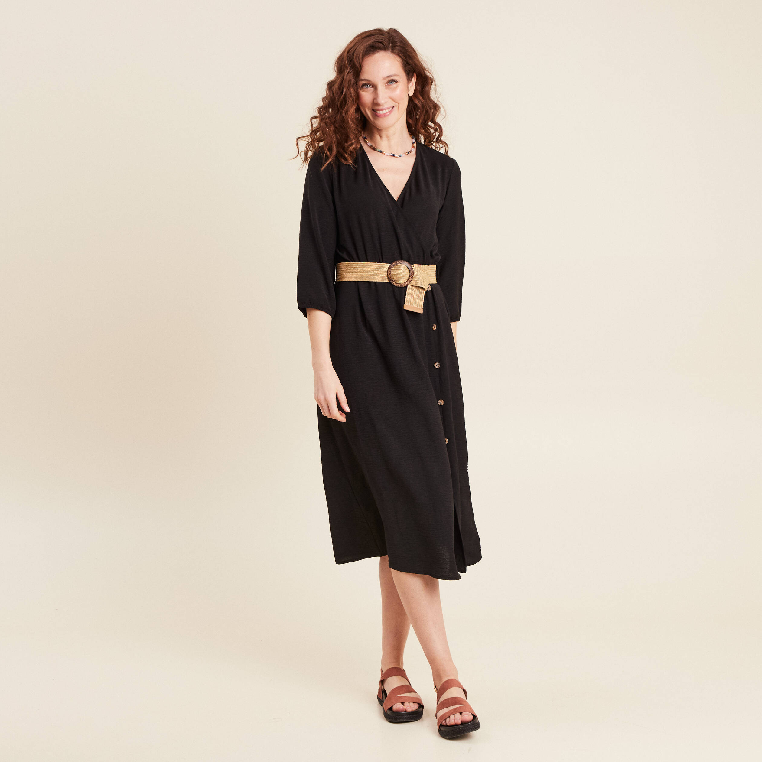 Robe droite ceinturée noir femme