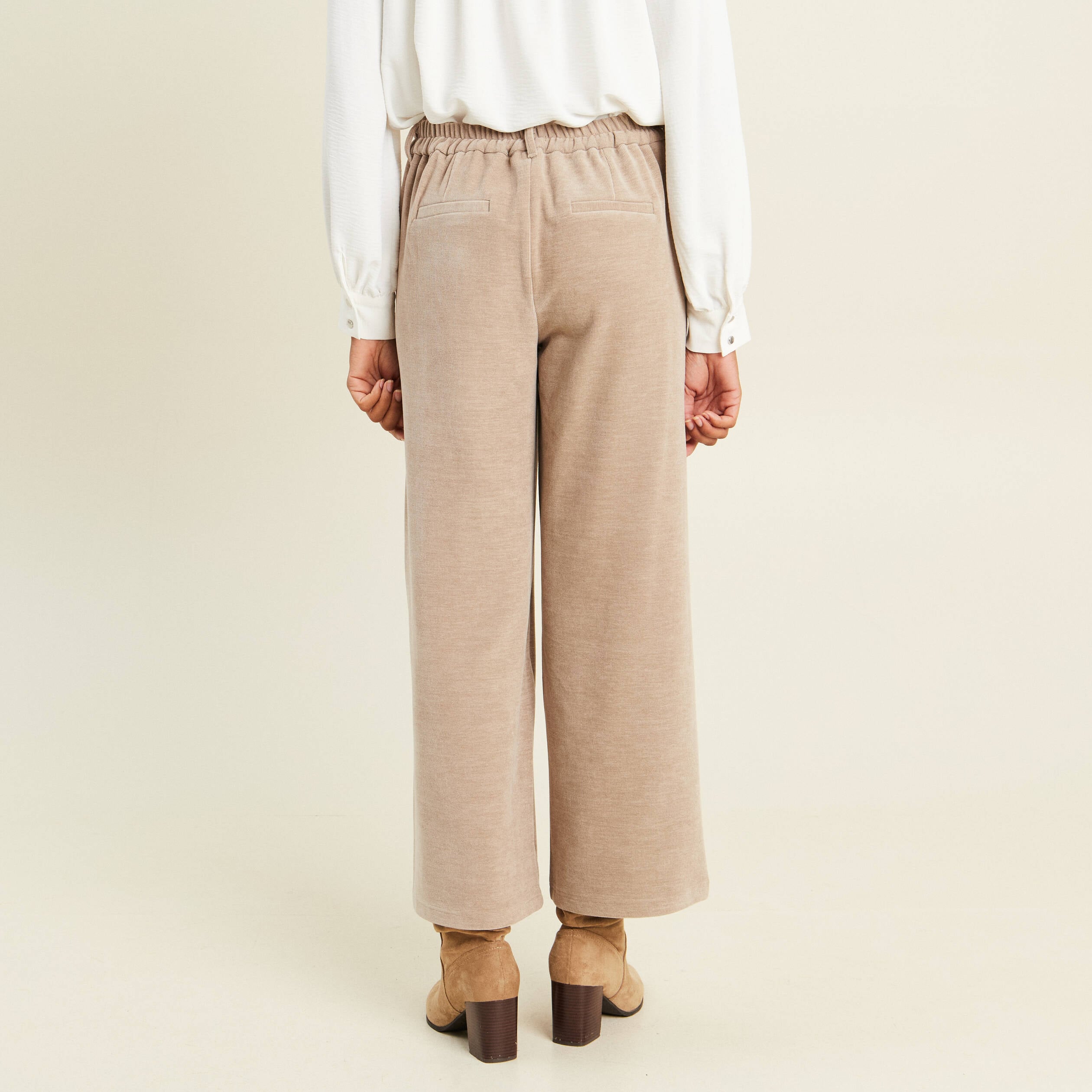 Pantalon loose en velours beige femme