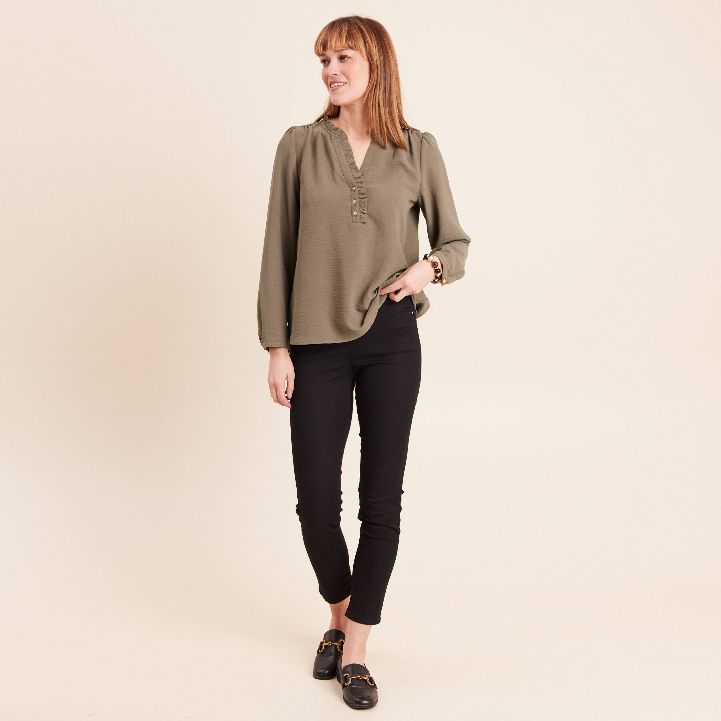 Blouse manches longues col ras du cou vert kaki femme
