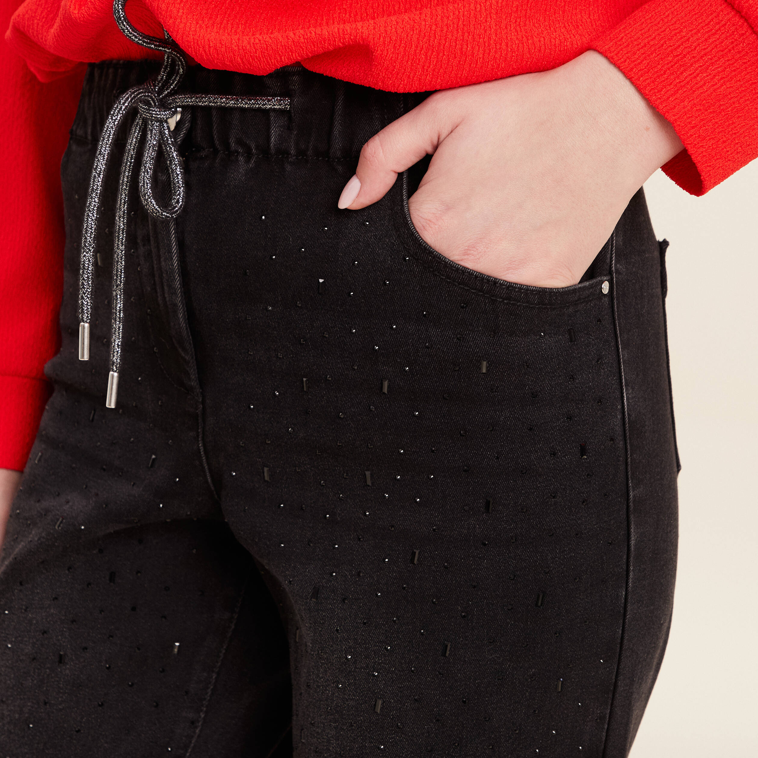 Jean jogging strass denim noir femme