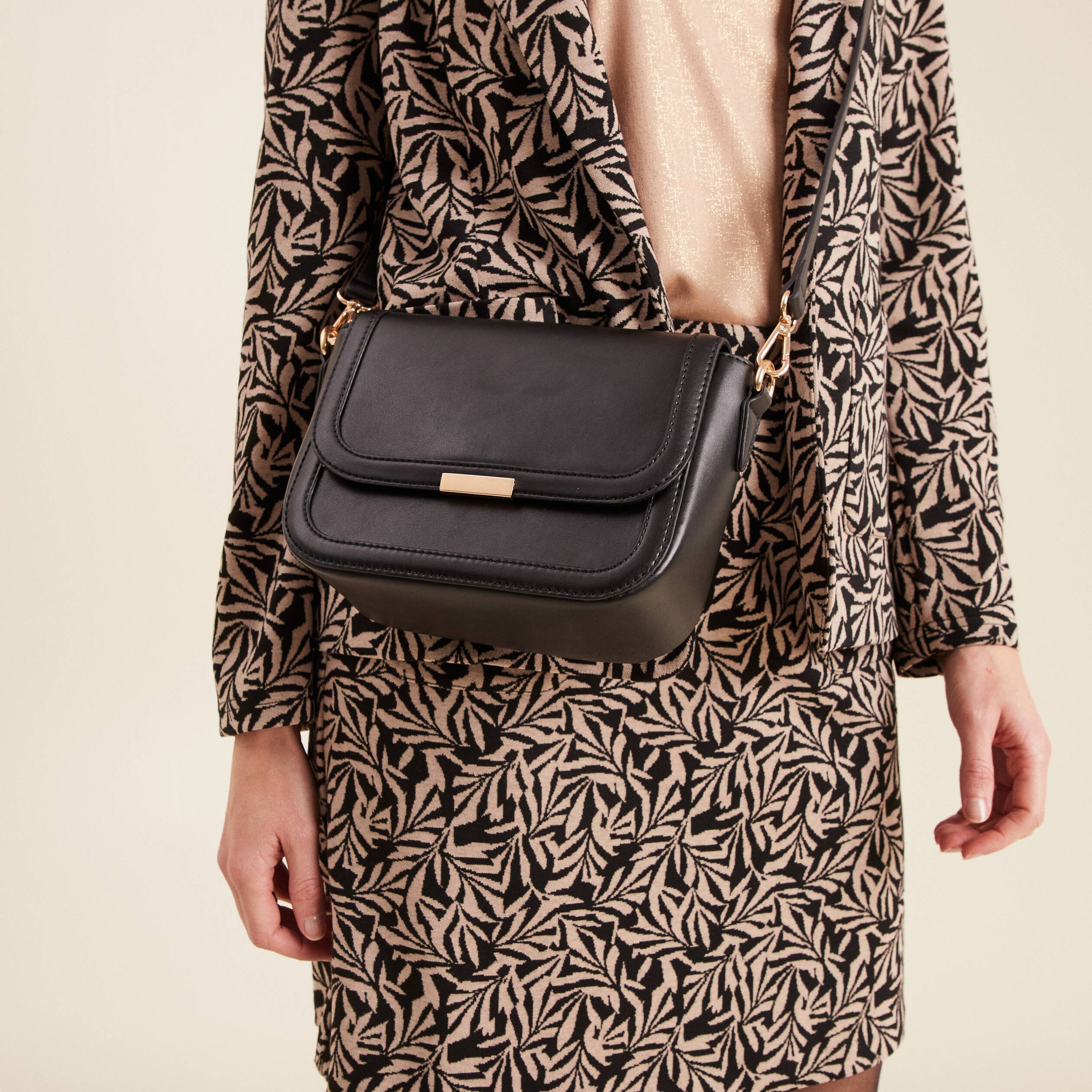 Mini Sac À Bandoulière Pour Femmes, Avec Détails Métalliques Sur La