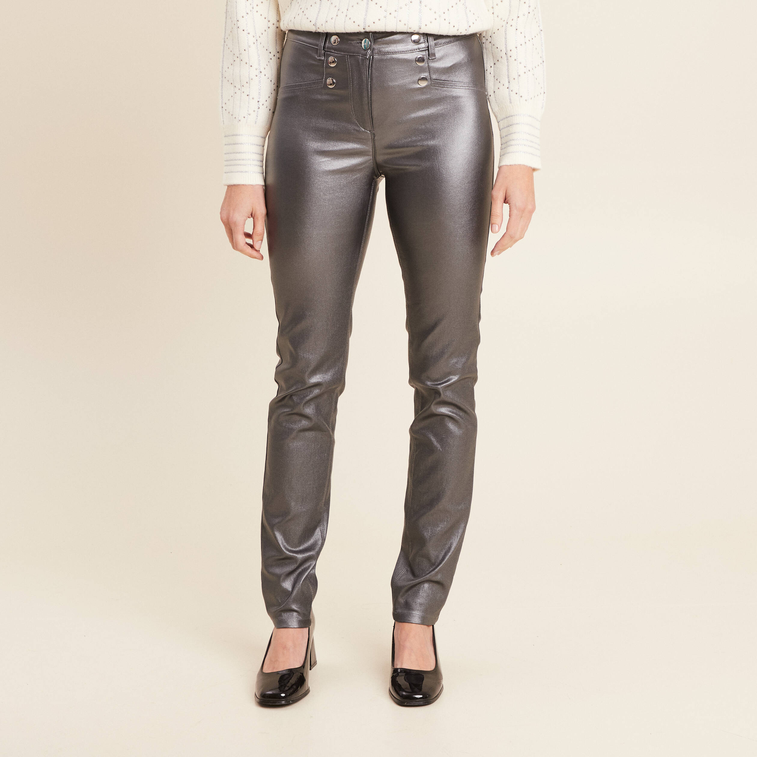 Pantalon ajust&eacute; enduit &agrave; pont couleur argent femme