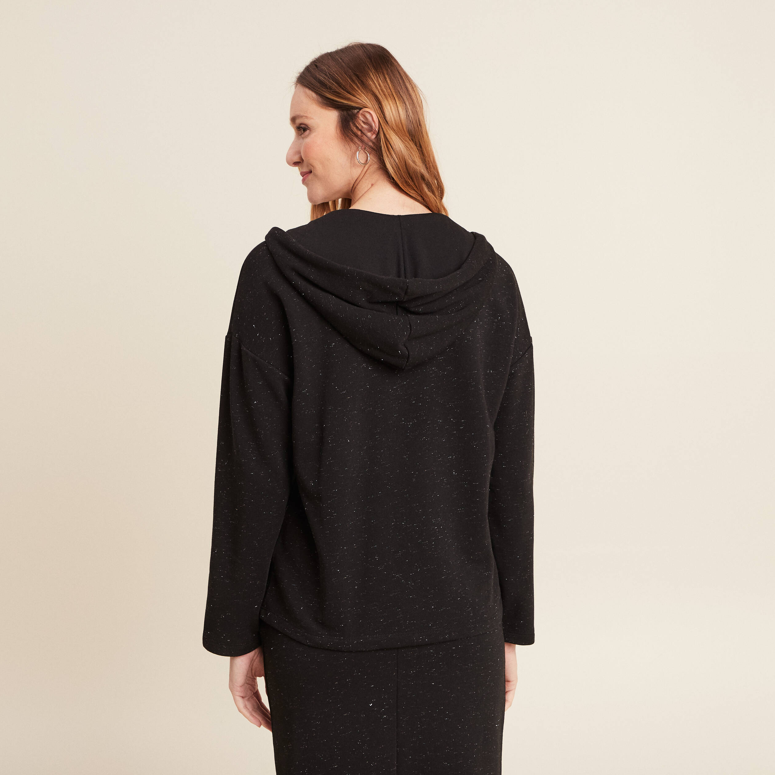 Sweat à capuche noir femme