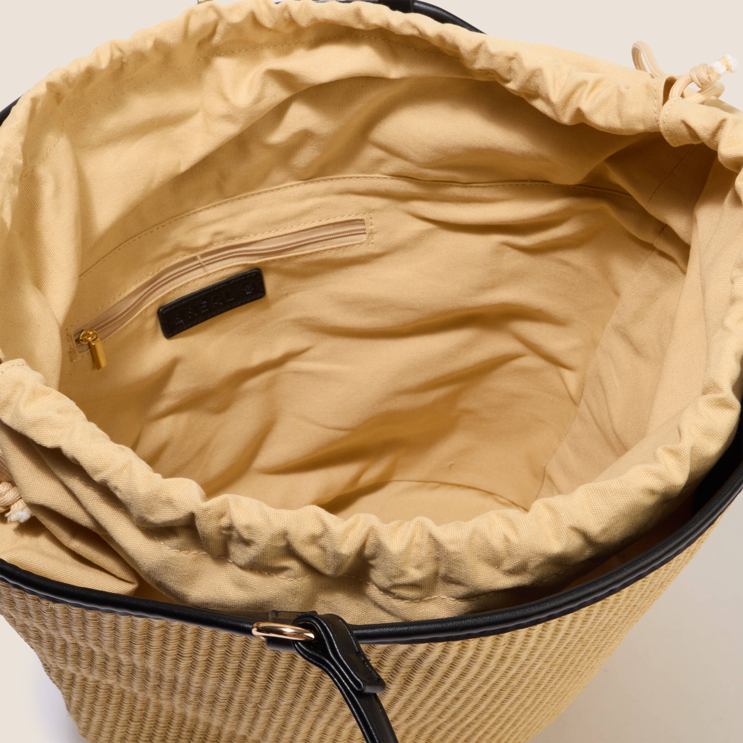 Panier en bandouli&egrave;re doubl&eacute; ecru femme