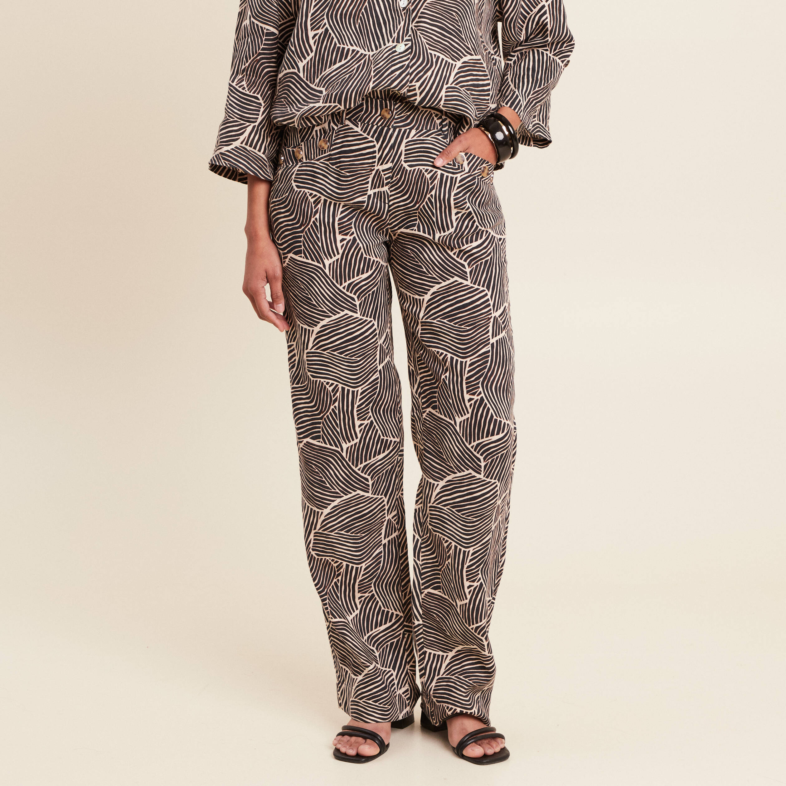 Pantalon flou taille haute noir femme