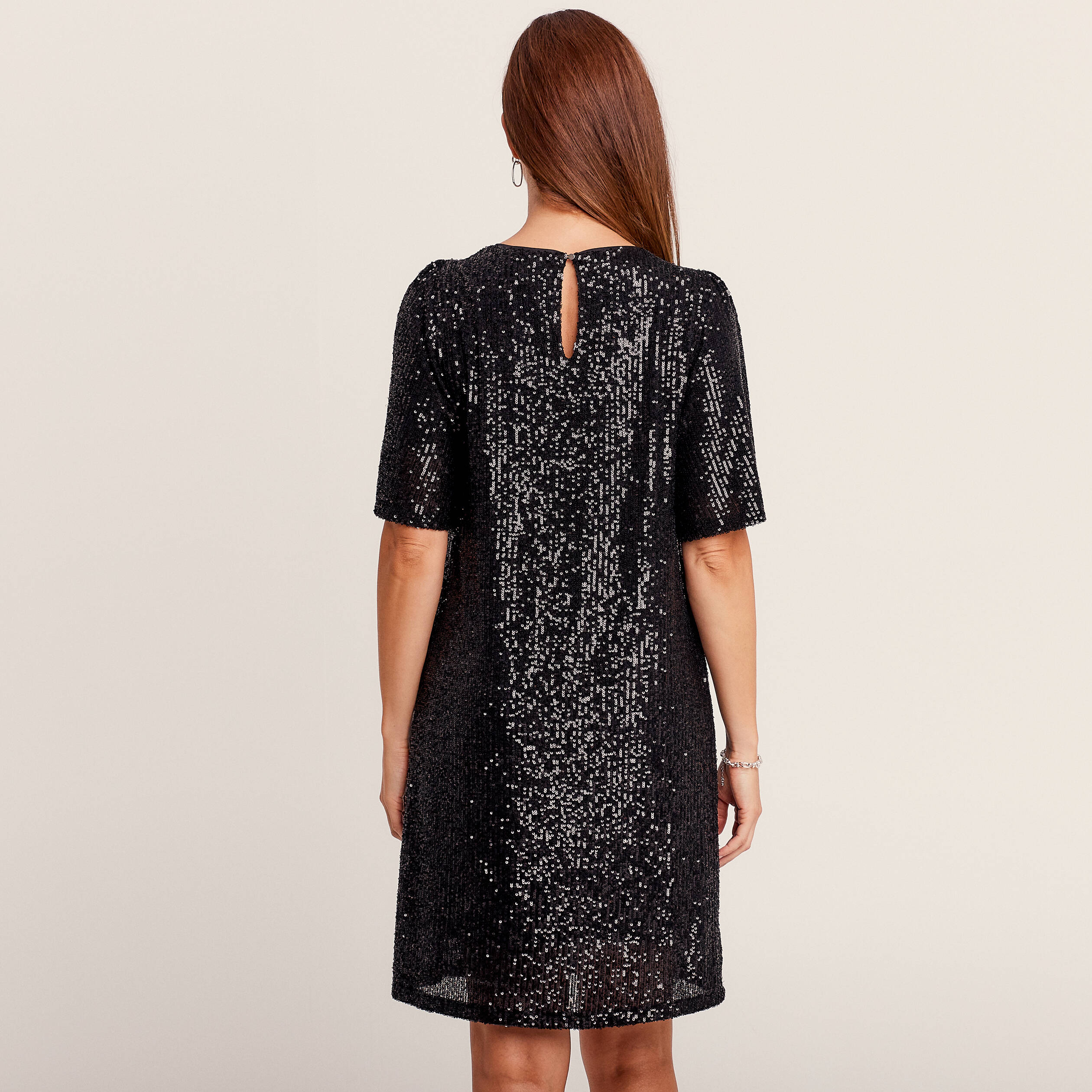 Robe évasée sequins noir femme