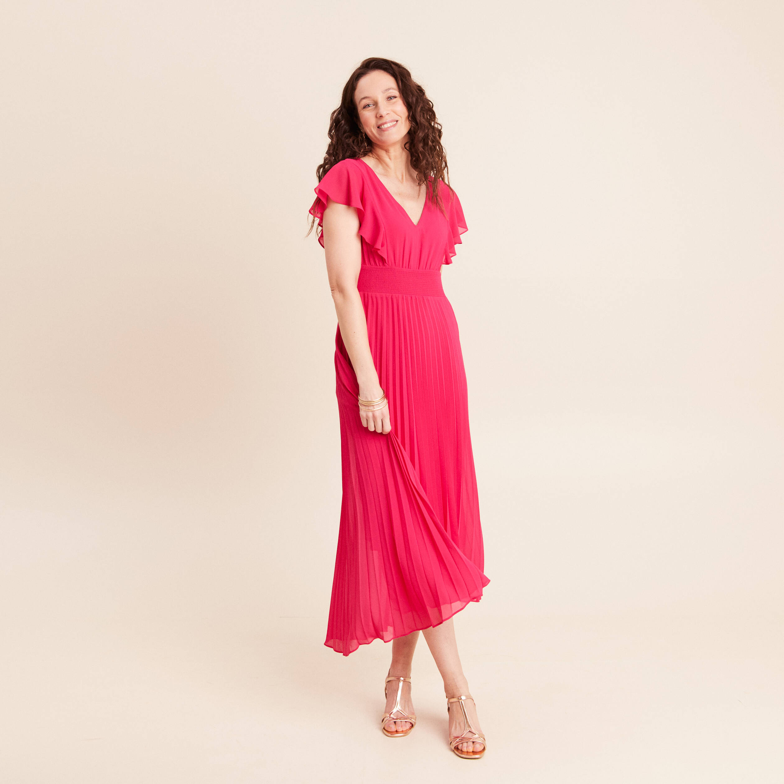 Robe longue &eacute;vas&eacute;e &agrave; volants rose fushia femme