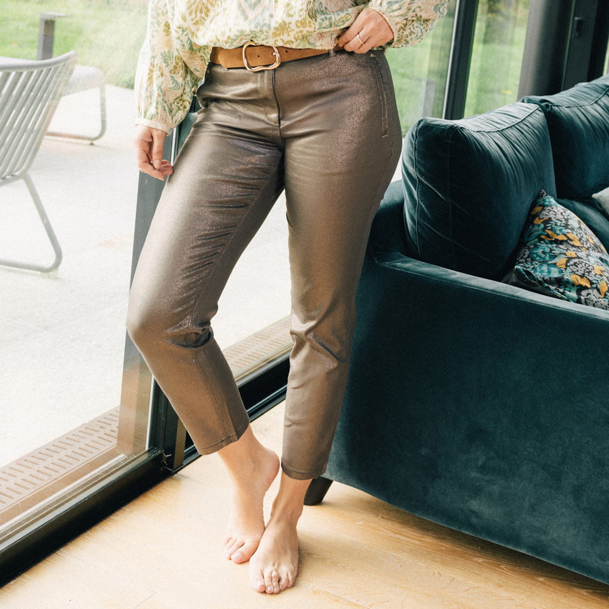 Pantalon ajusté enduit 7/8ème sable femme
