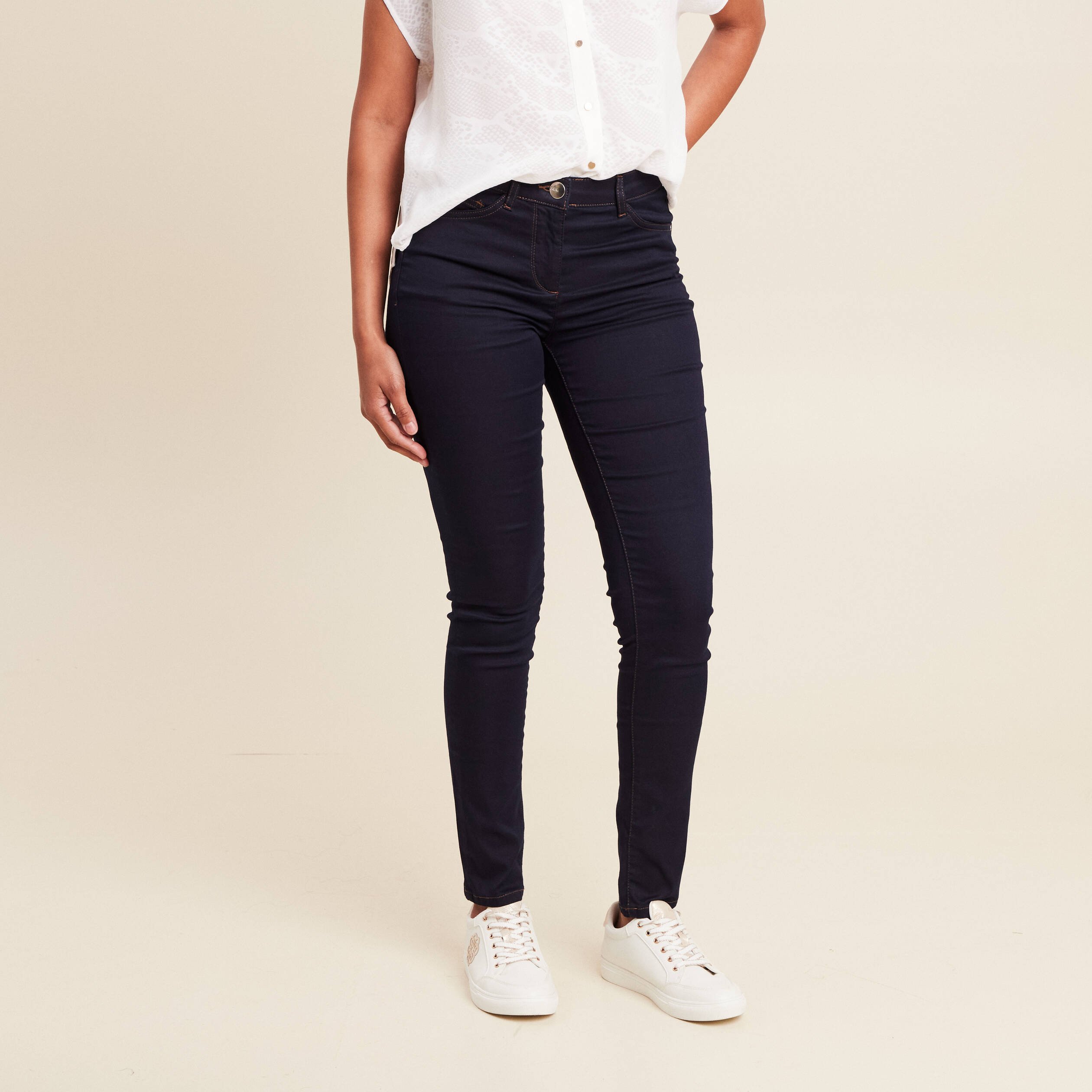 jeans leger taille standard long denim brut femme Jeans léger taille standard long denim brut femme