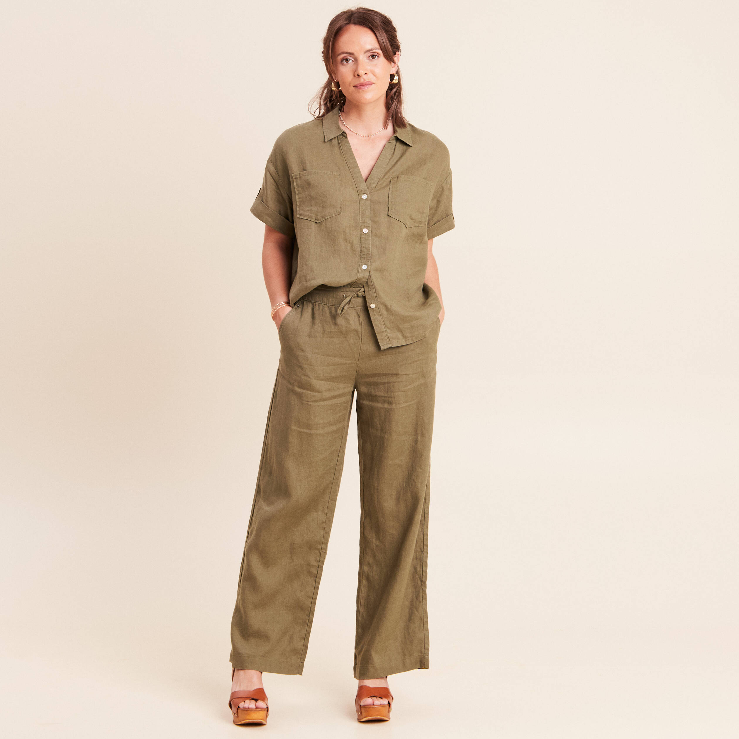 Pantalon large taille haute aspect lin vert kaki femme