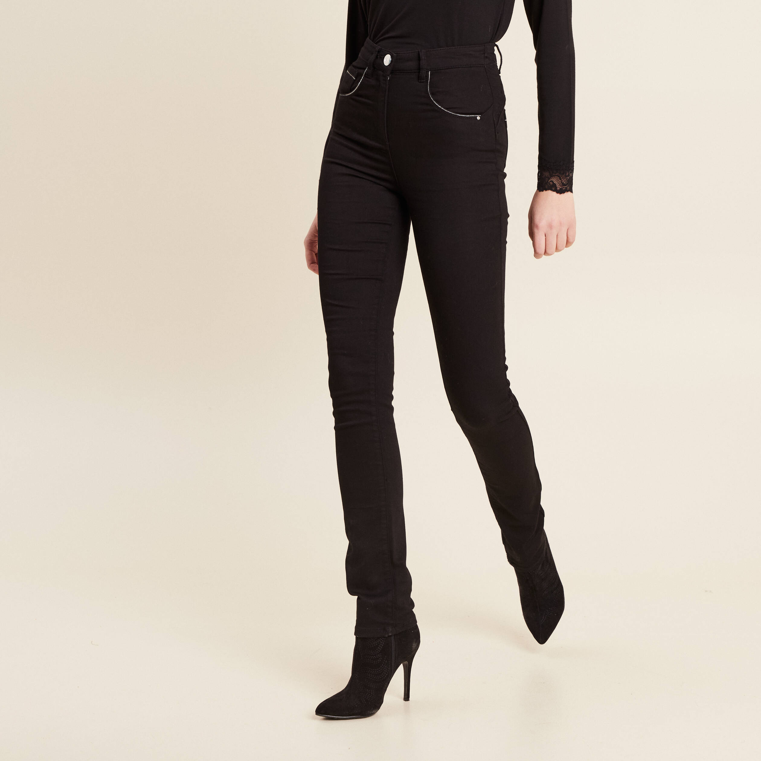 Pantalon ajusté taille haute noir femme