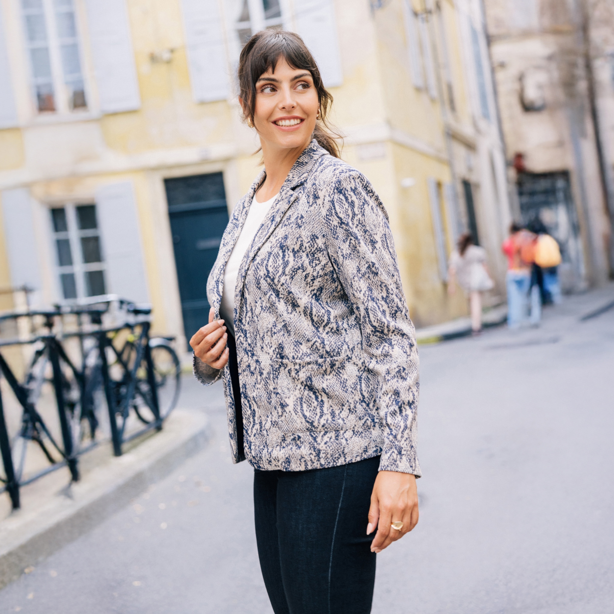 veste cintree col chale beige femme Veste cintrée col châle beige femme