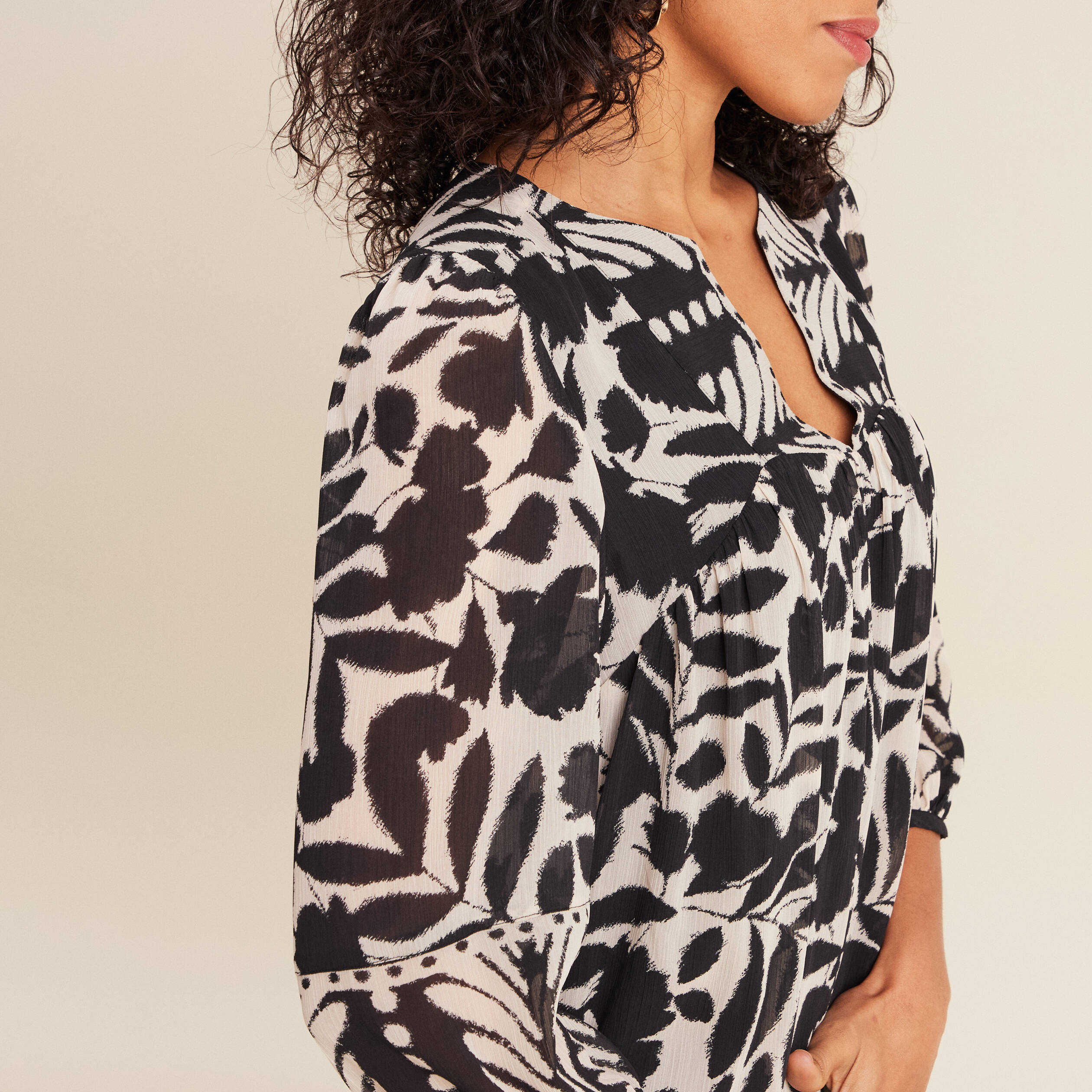 robe evasee fluide noir femme Robe évasée fluide noir femme