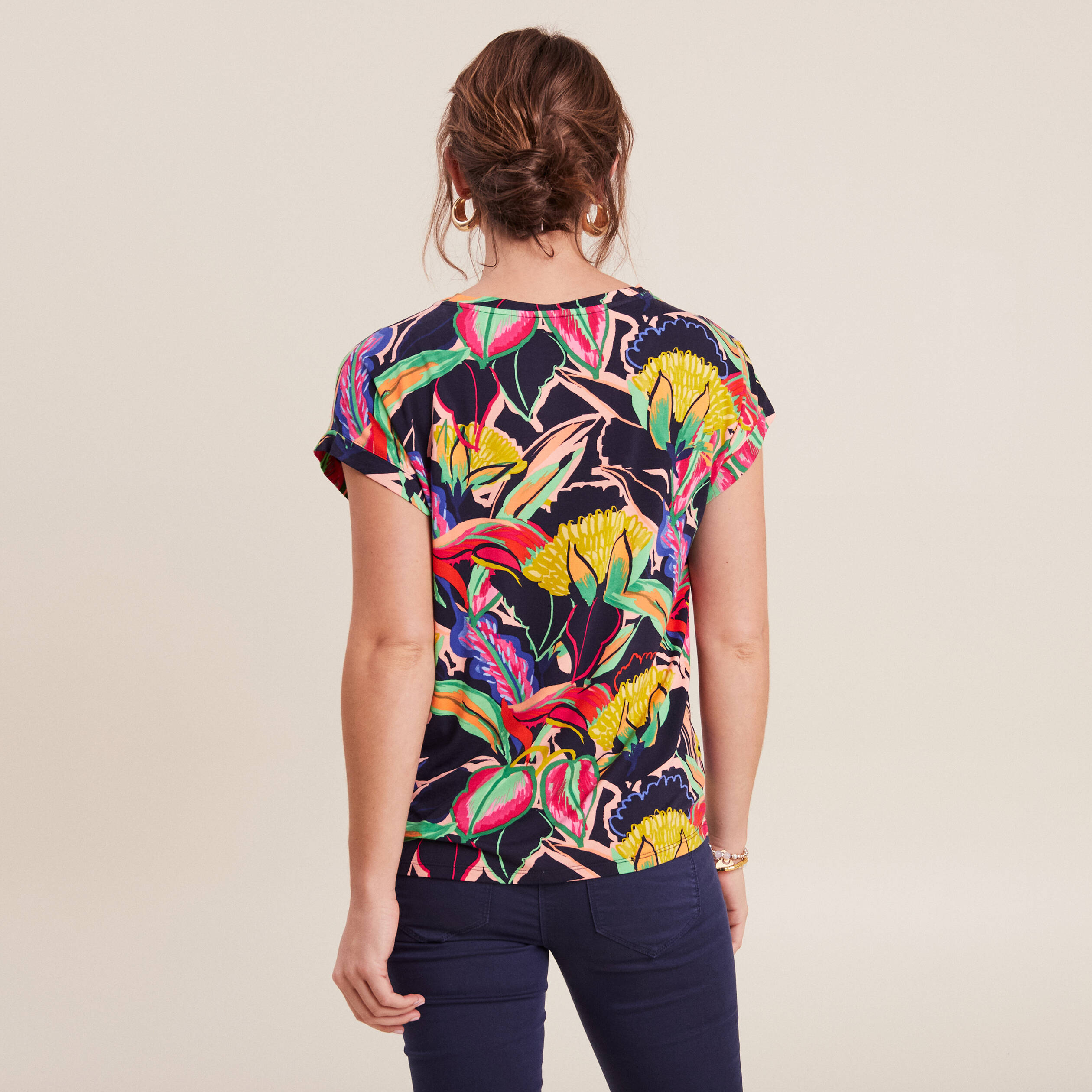 T-shirt Multicolore Bariolé - Taille 2XL - Occasion Très Bon état - Pour Femme