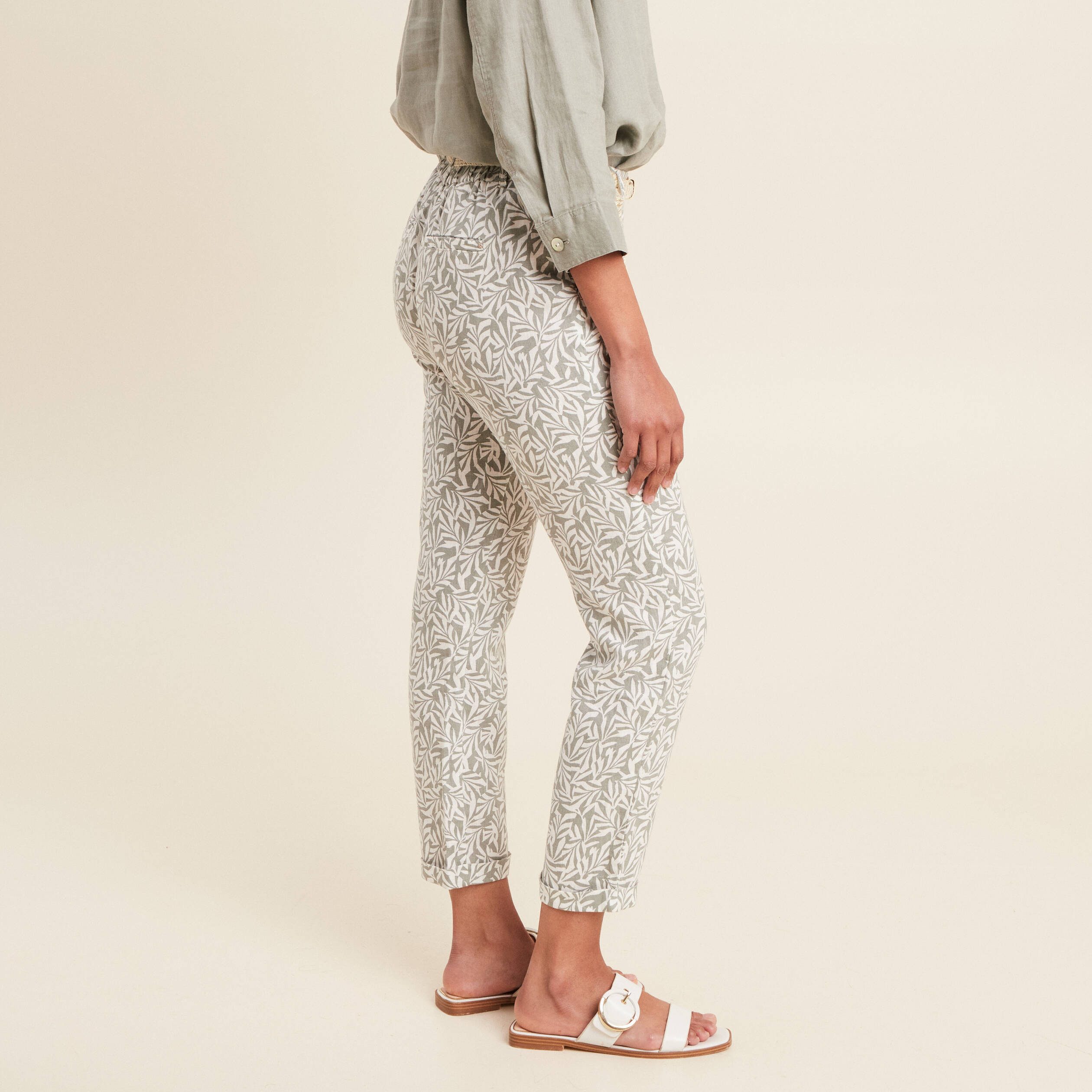 Pantalon à ceinture vert kaki femme