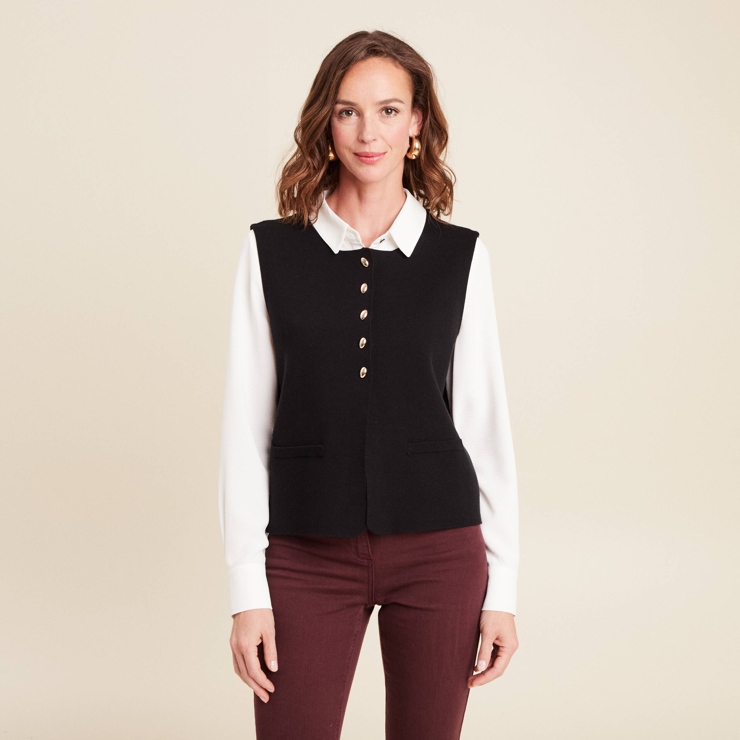 gilet droit court sans manches col rond noir femme gilet droit court sans manches col rond noir femme