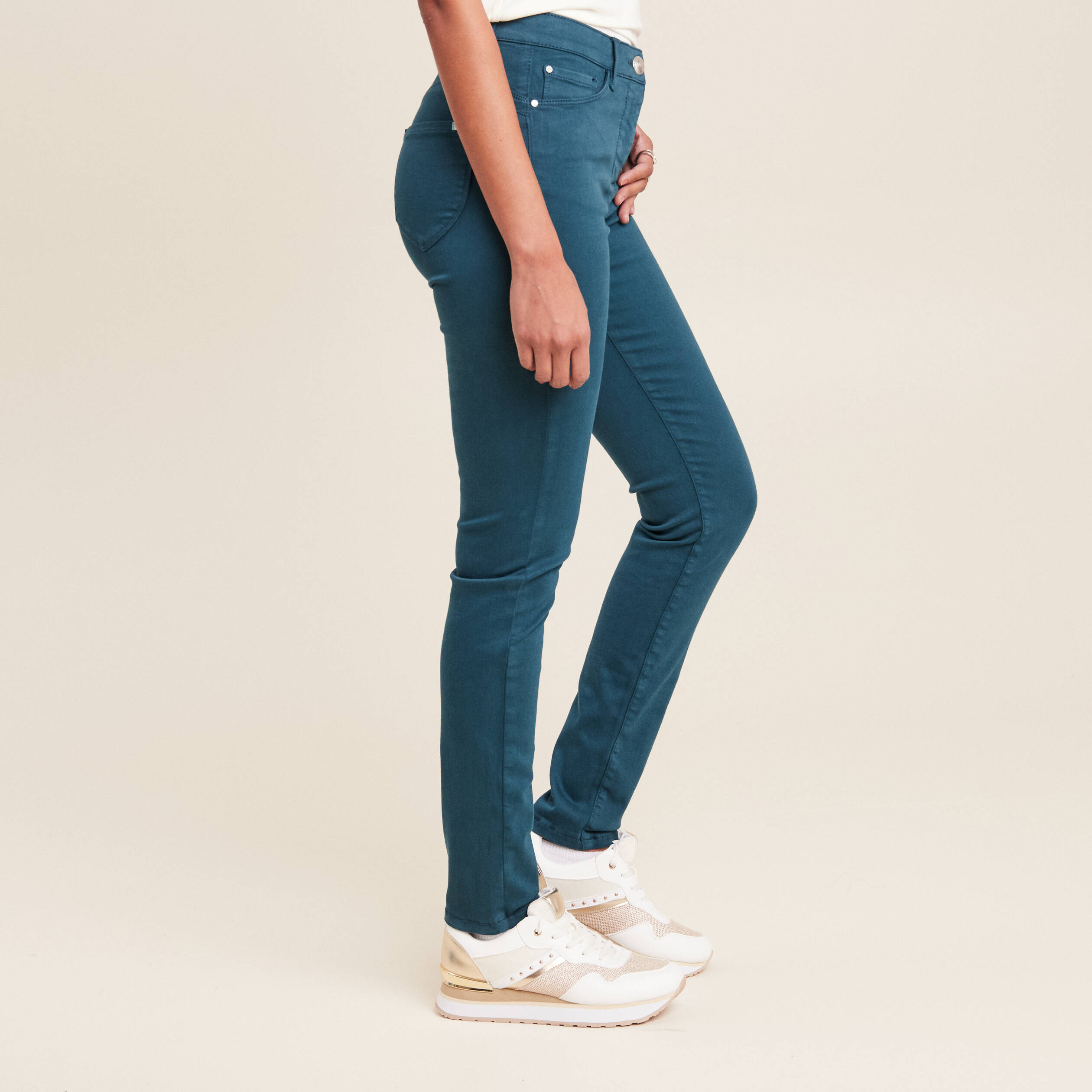 Jean magique L'Unique coupe ajust&eacute;e bleu canard femme