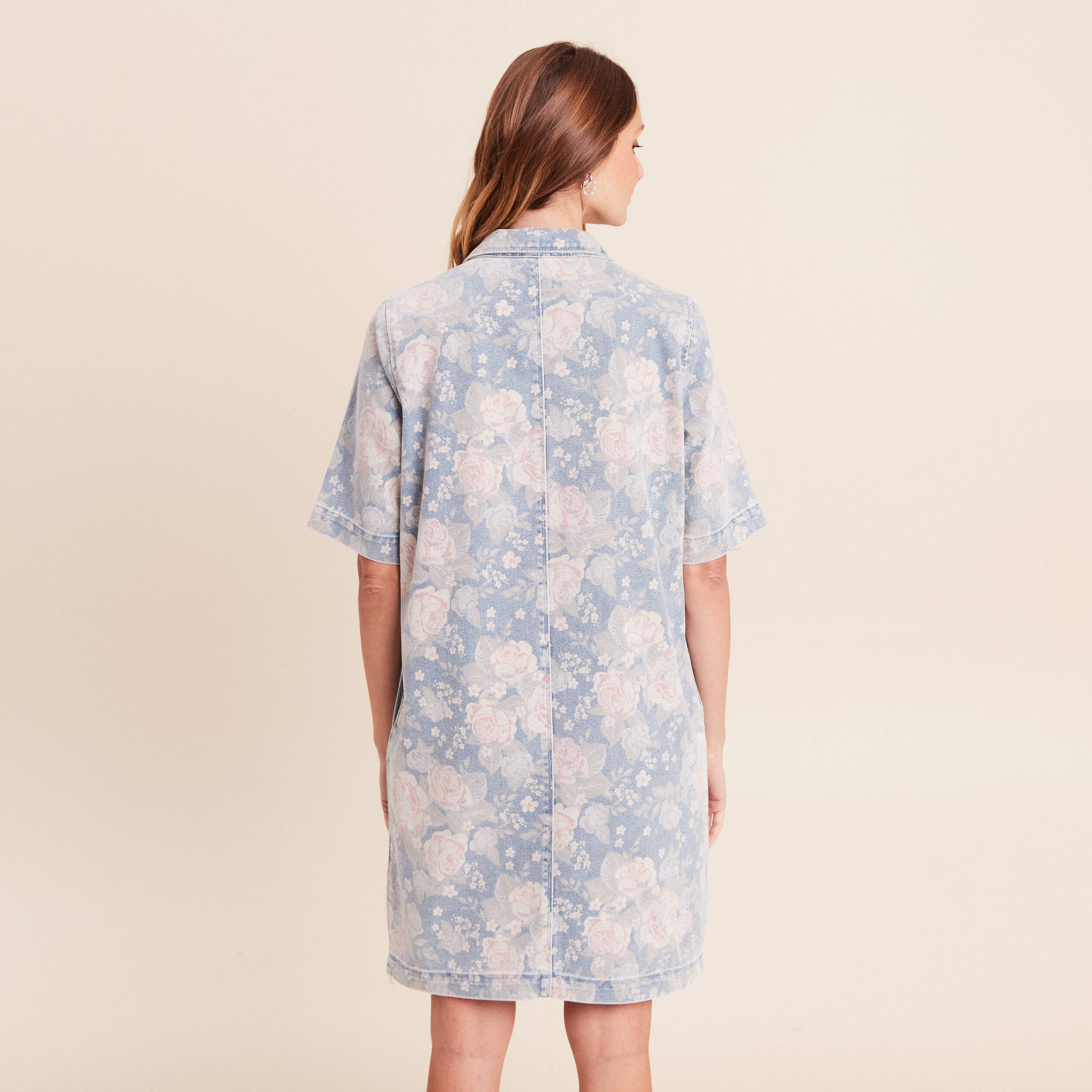 Robe droite courte en jean col chemise rose femme