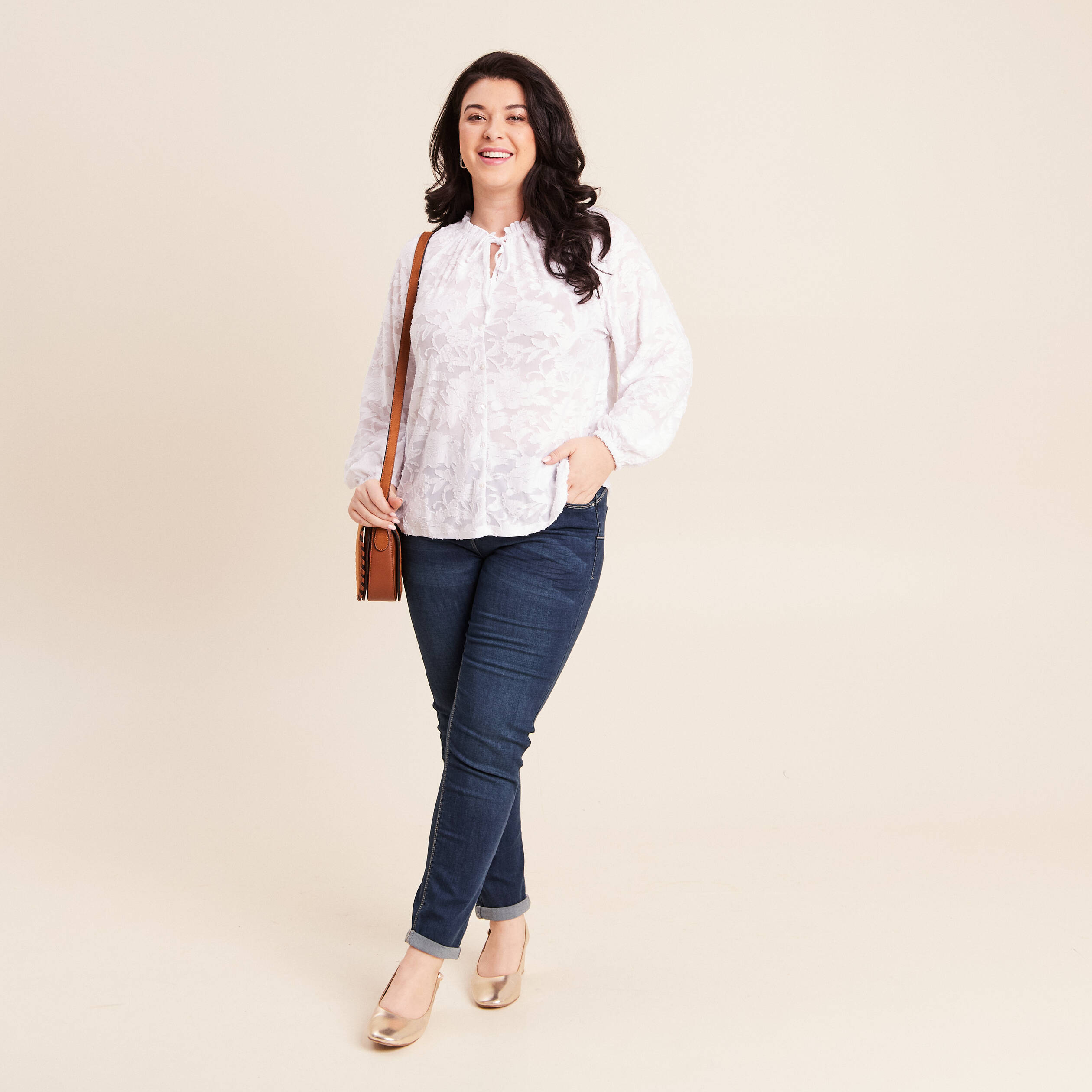 Blouse f&eacute;minine manches longues blanc femme