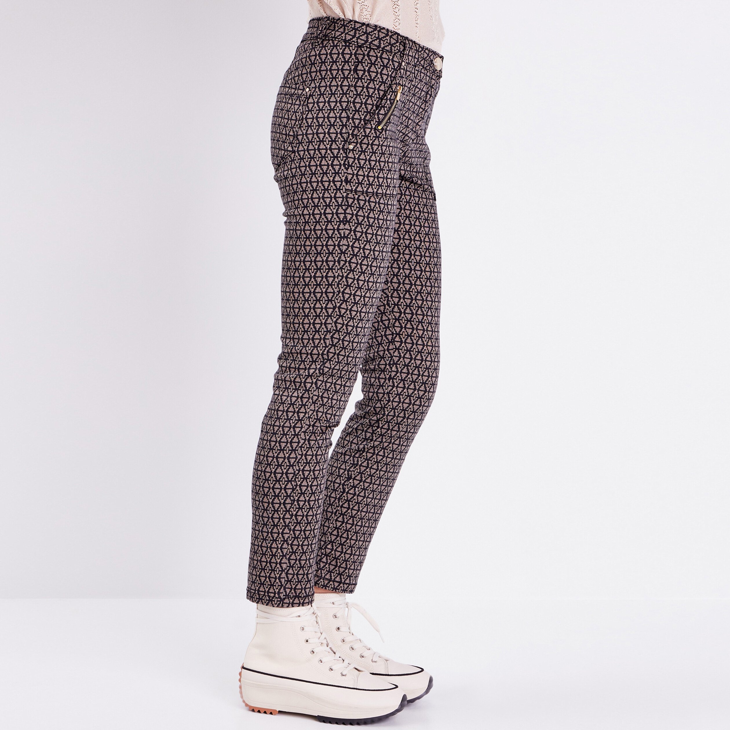 Pantalon ajusté noir femme