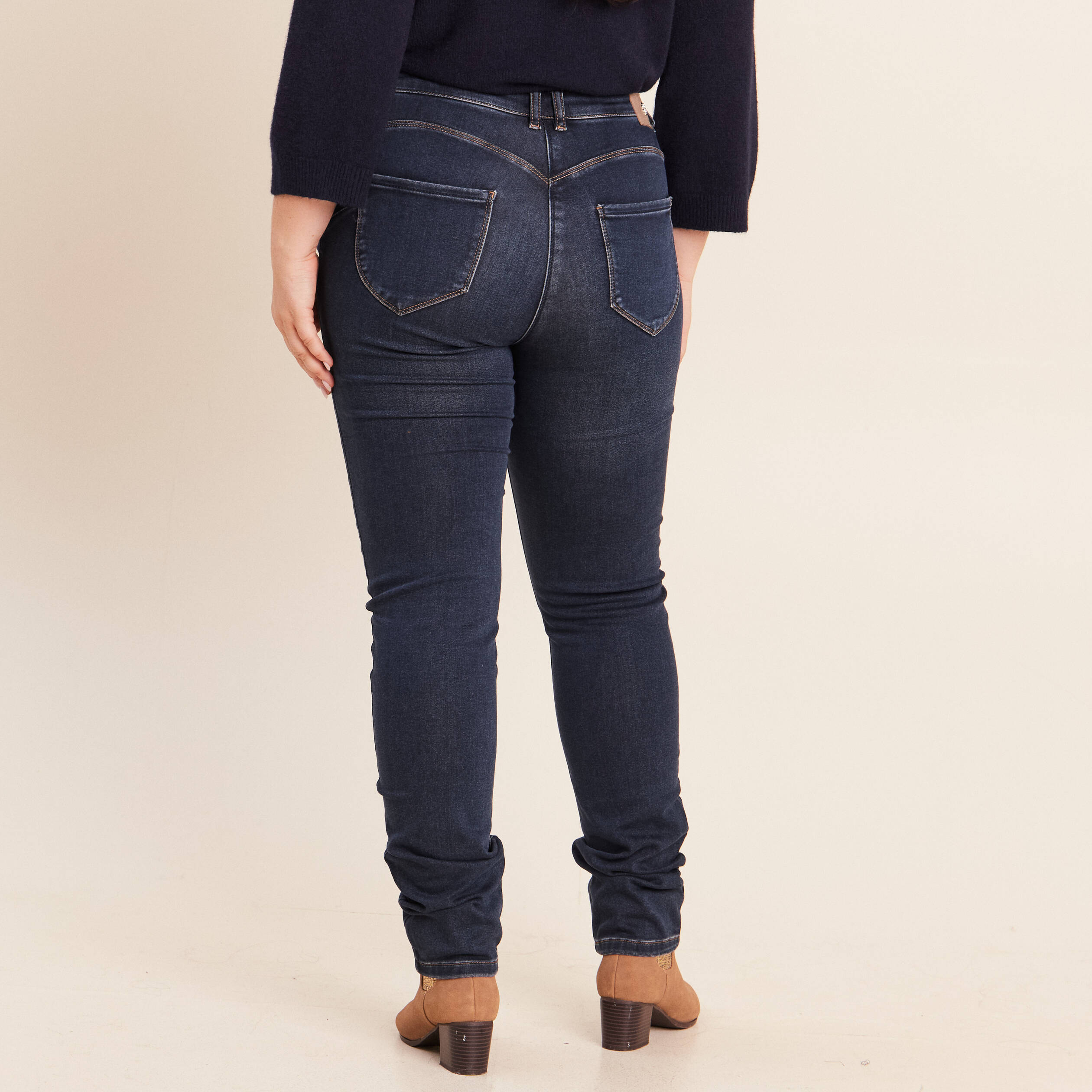 Jean magique Le Chaud denim brut femme