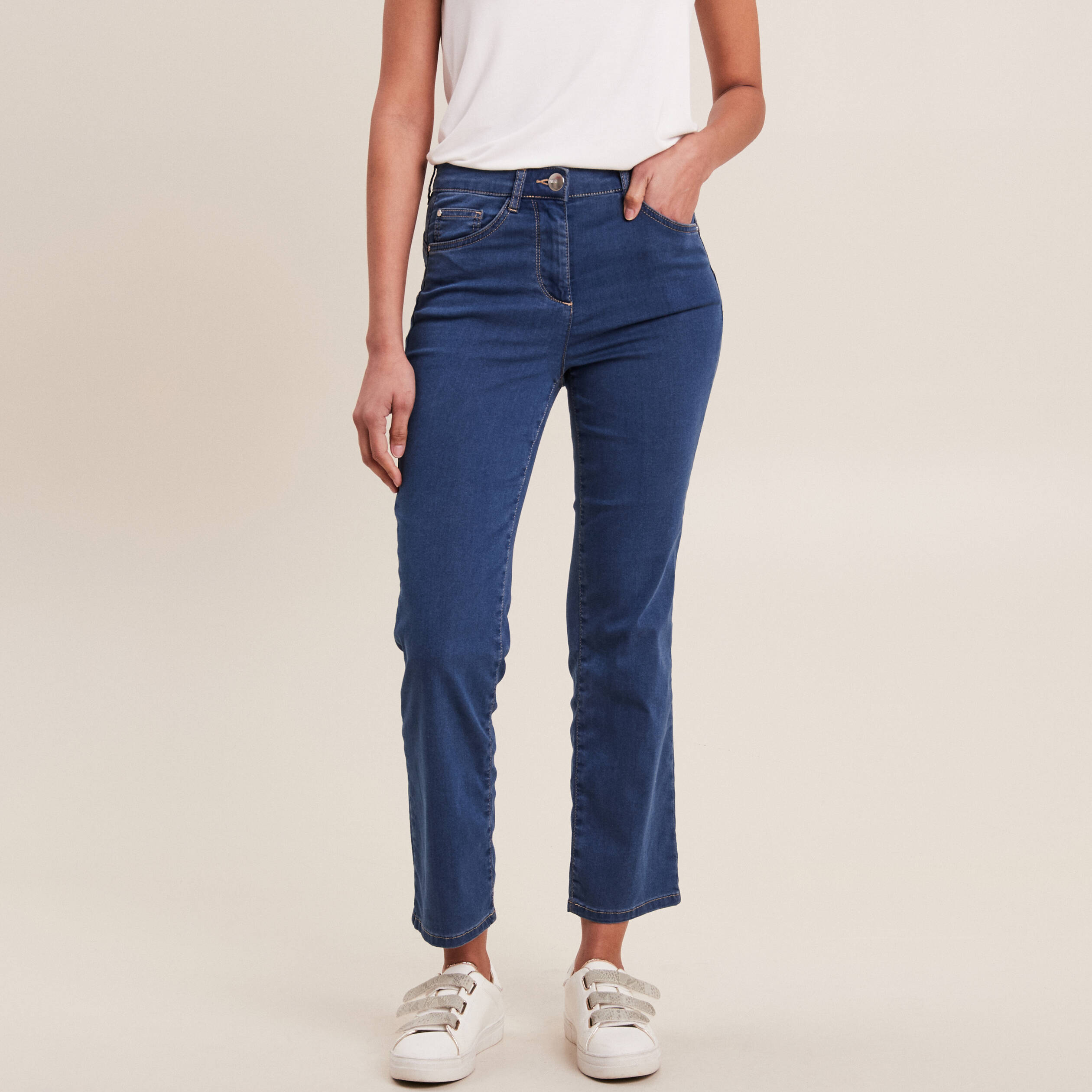 Jean magique Le L&eacute;ger coupe droite denim double stone femme