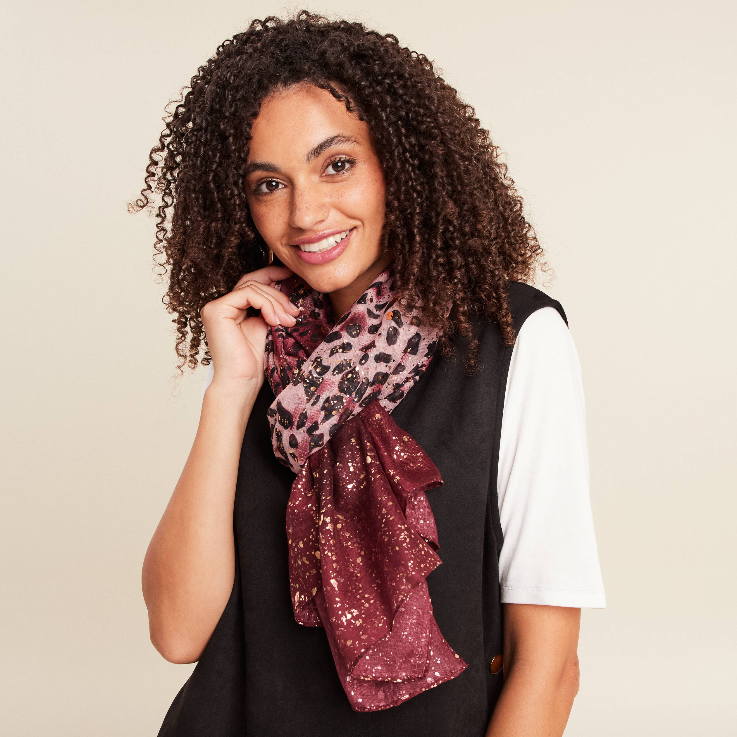Foulard fin avec brillance bordeaux femme