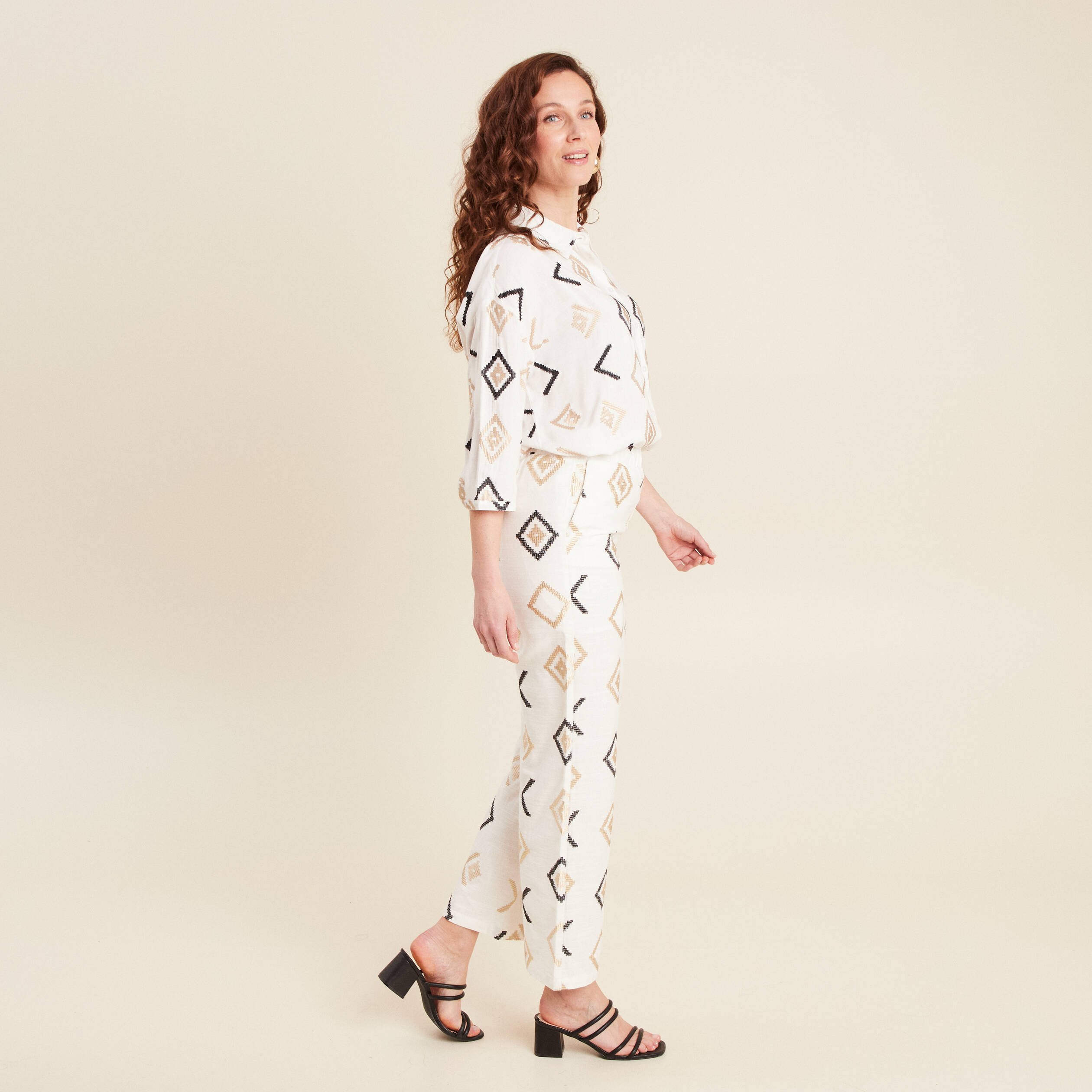 Pantacourt droit blanc femme