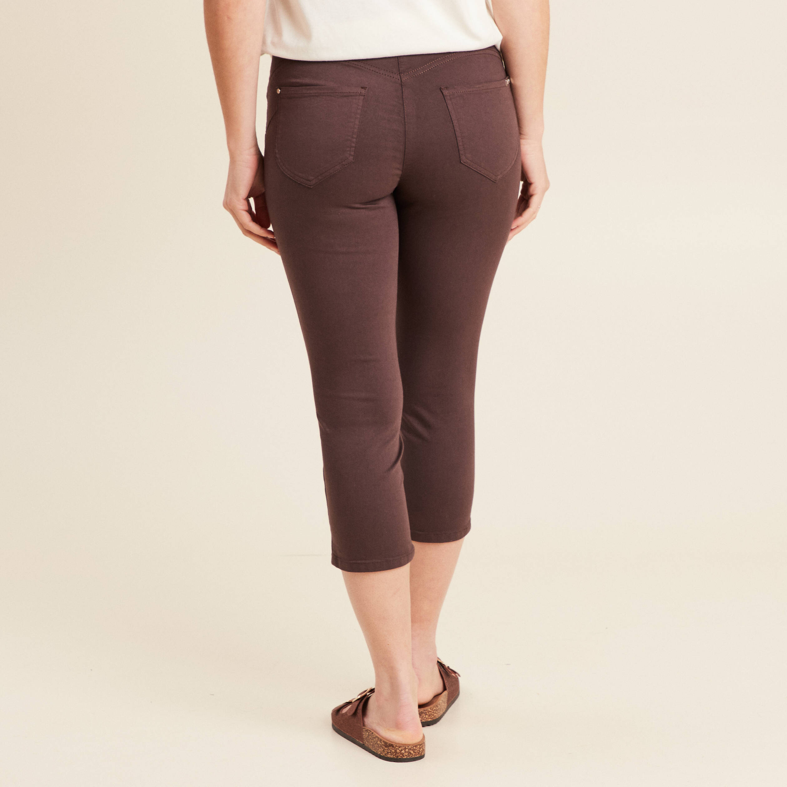 Pantacourt droit taille standard marron femme