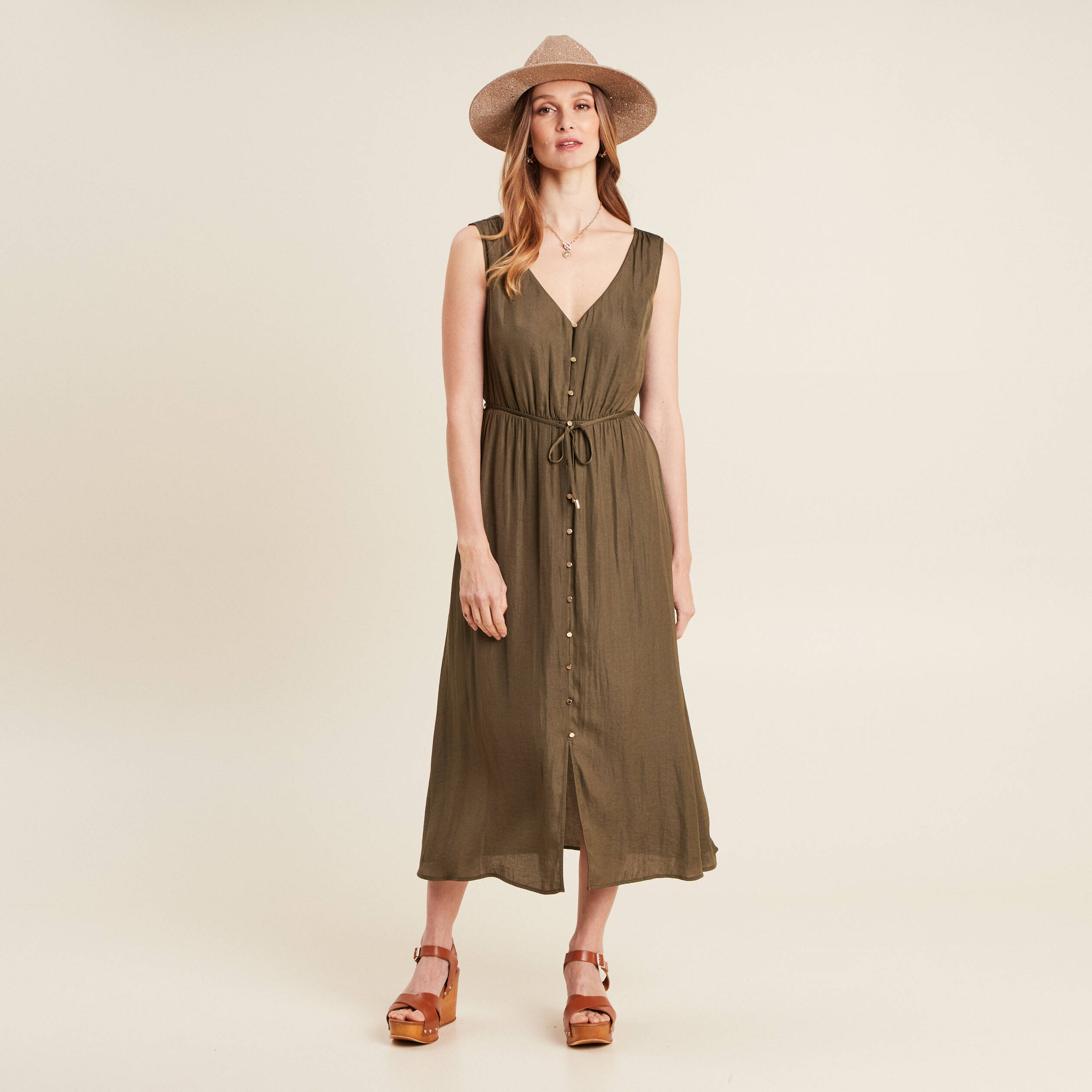 Robe midi évasée satin vert kaki femme